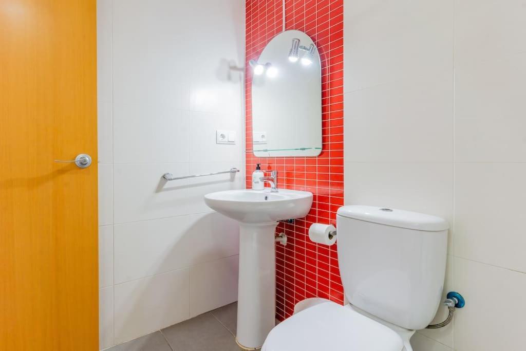 Modern Apartment: Moncofa Beachside Oasis * Moncofar