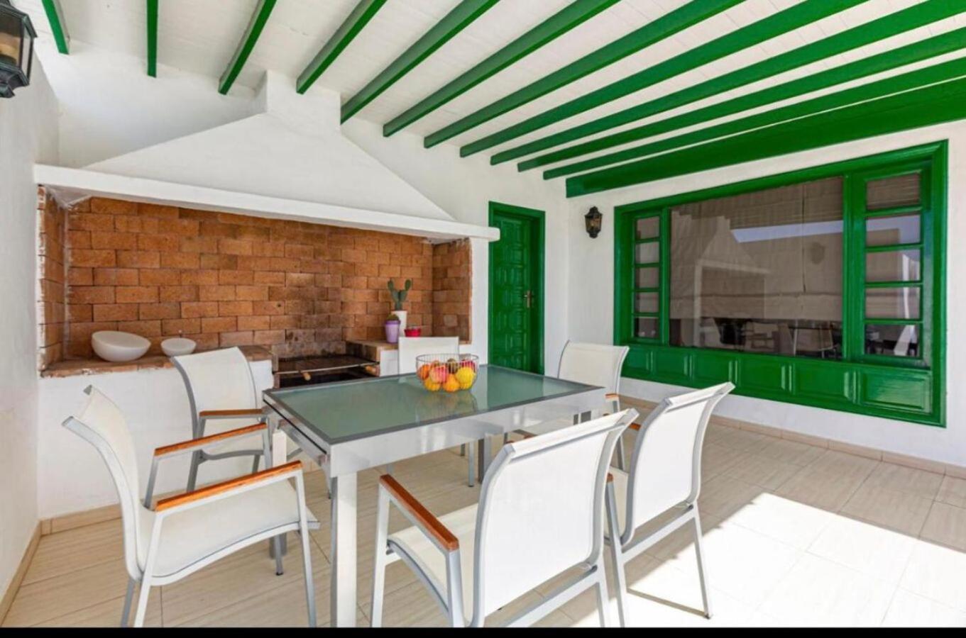 Luxury Sea Front -la Orilla Villa Playa Honda (Lanzarote)