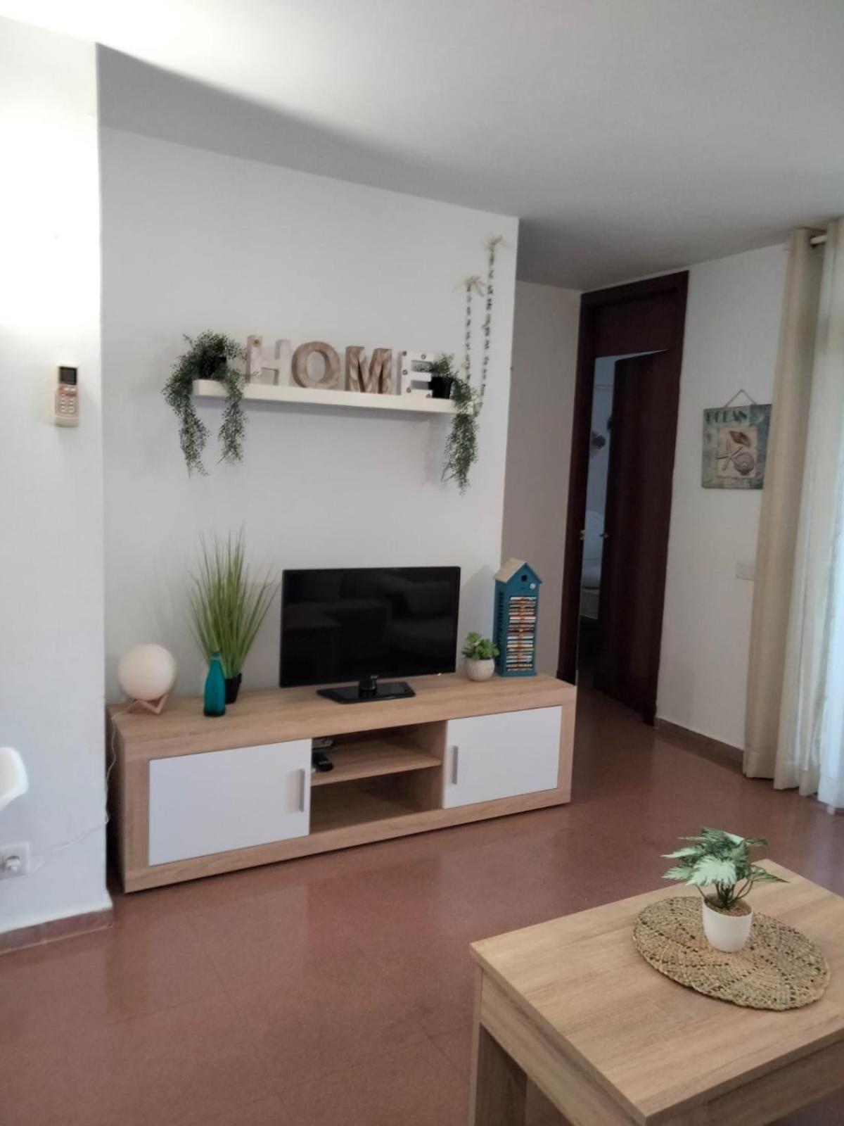 Cala'n Bosch Apartamento *