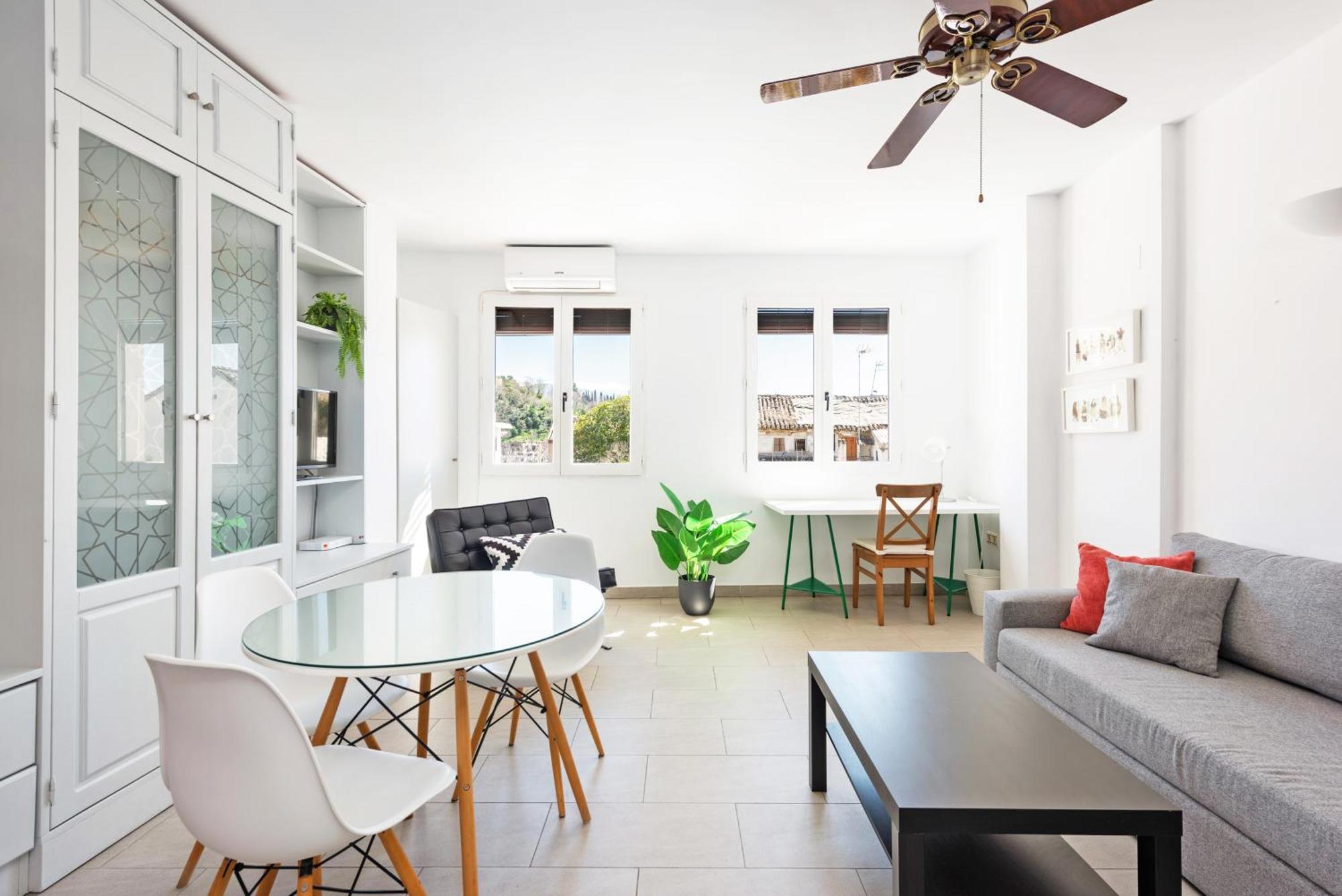Bravo Apartment *