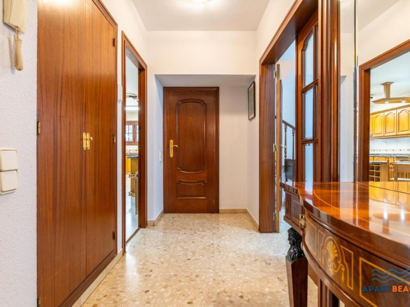 Apartbeach El Pinar Con Piscina Y Barbacoa * Reus