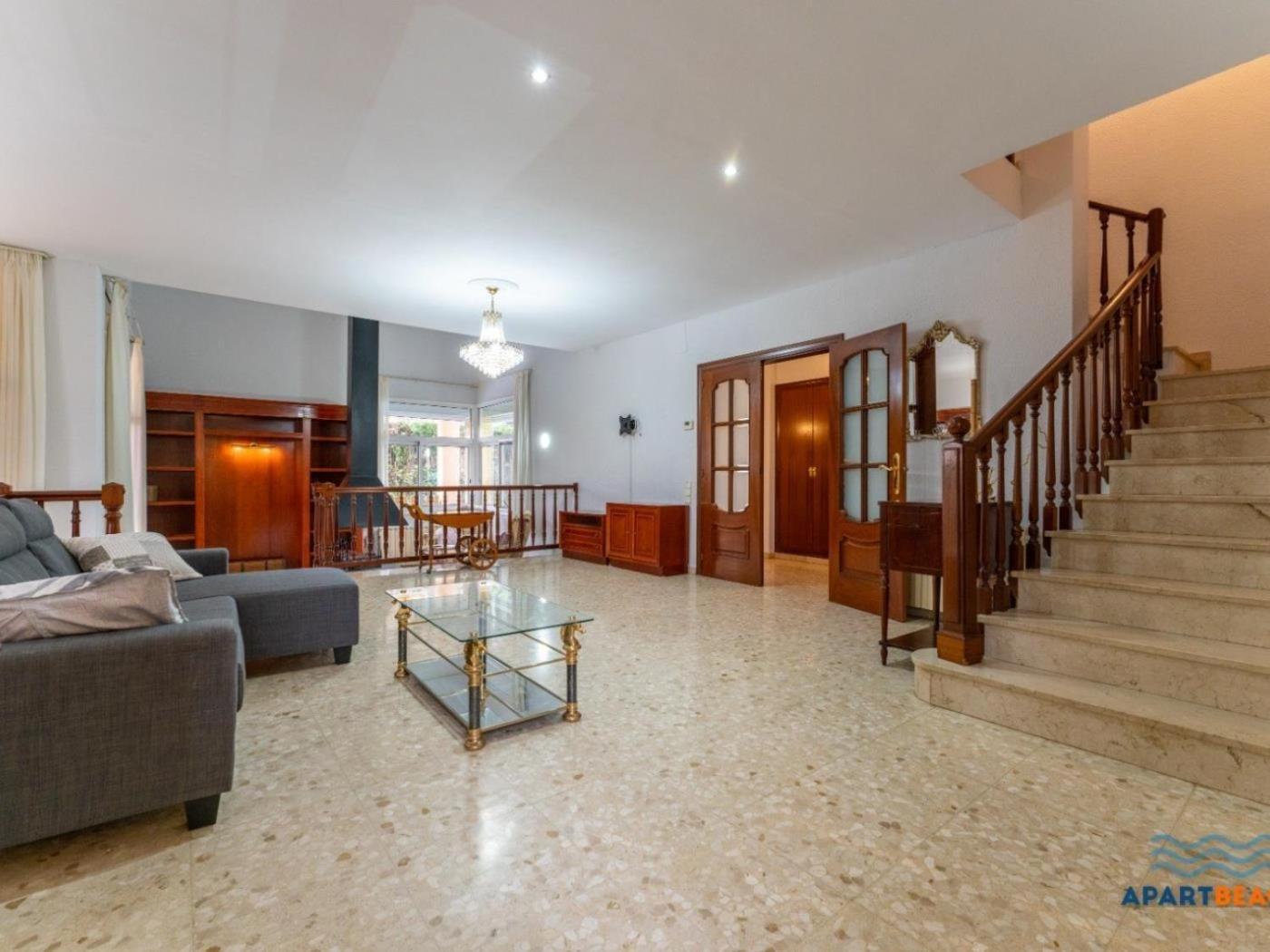 Apartbeach El Pinar Con Piscina Y Barbacoa *