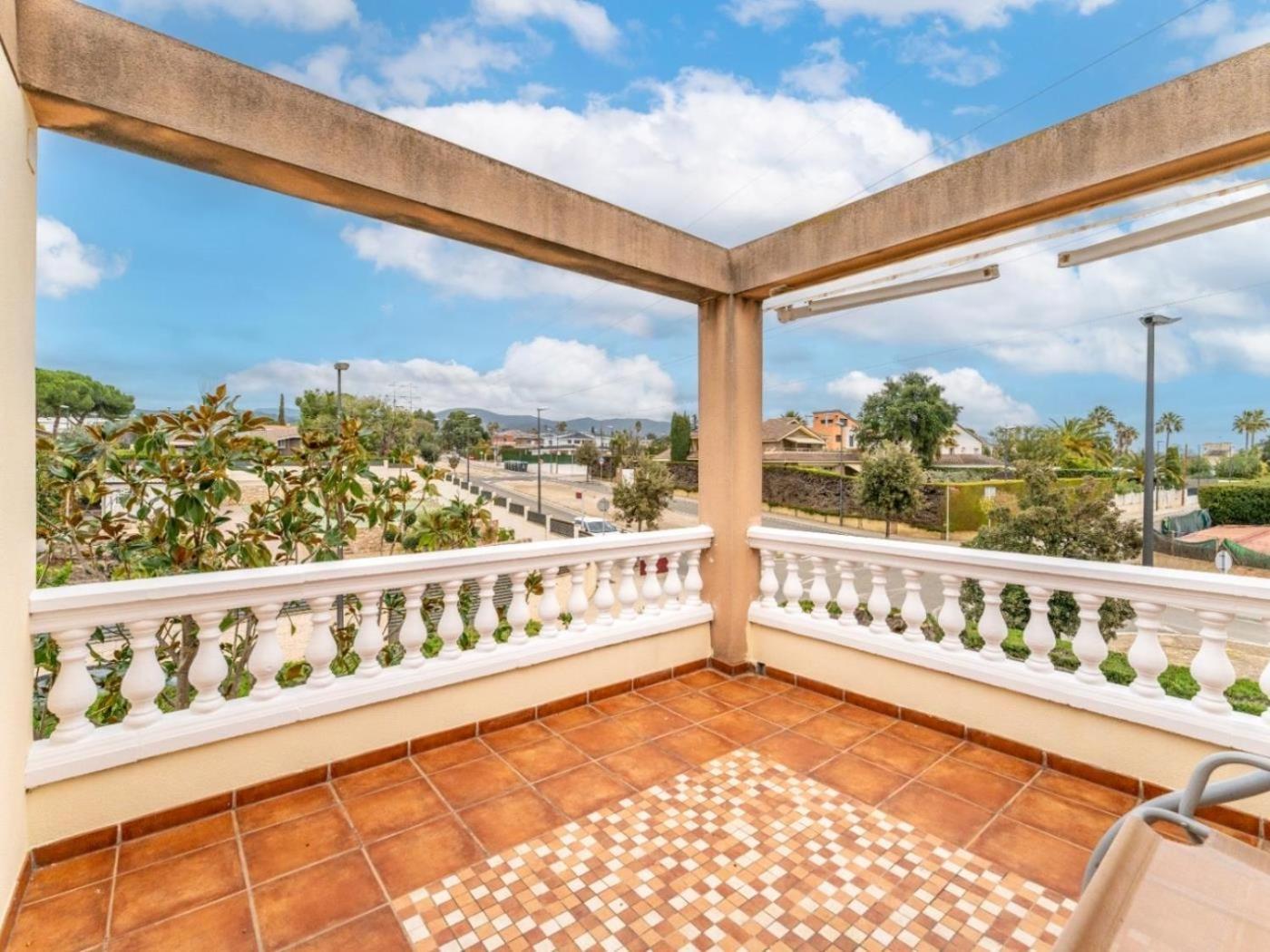 Apartbeach El Pinar Con Piscina Y Barbacoa *