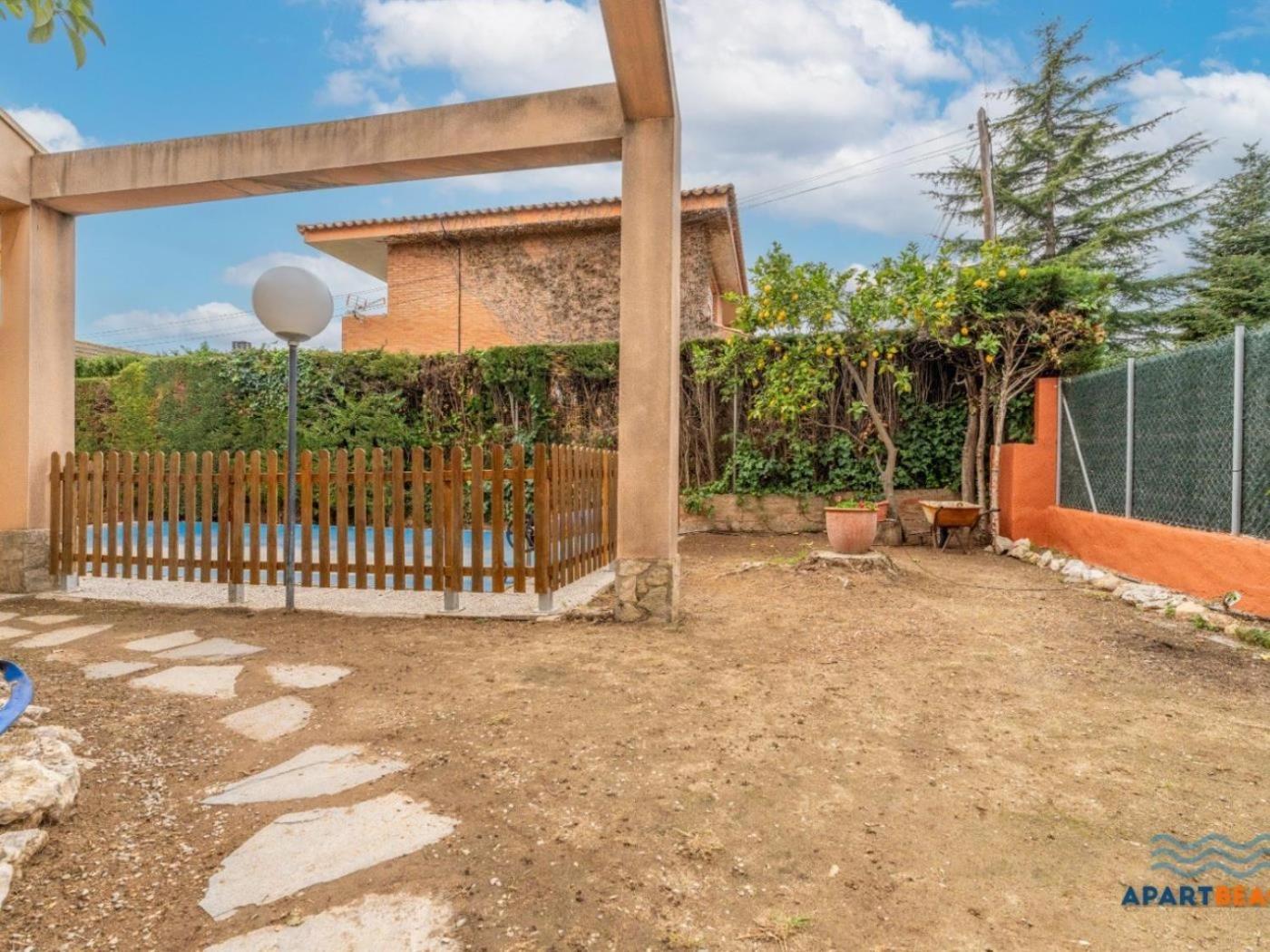Apartbeach El Pinar Con Piscina Y Barbacoa Holiday home Reus