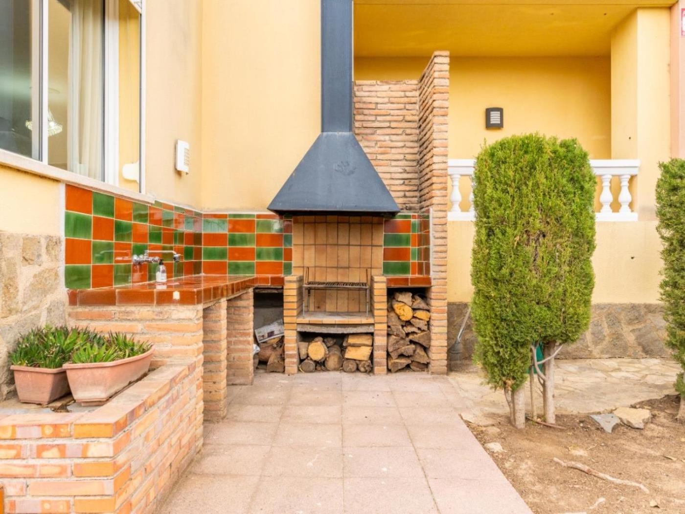 Apartbeach El Pinar Con Piscina Y Barbacoa