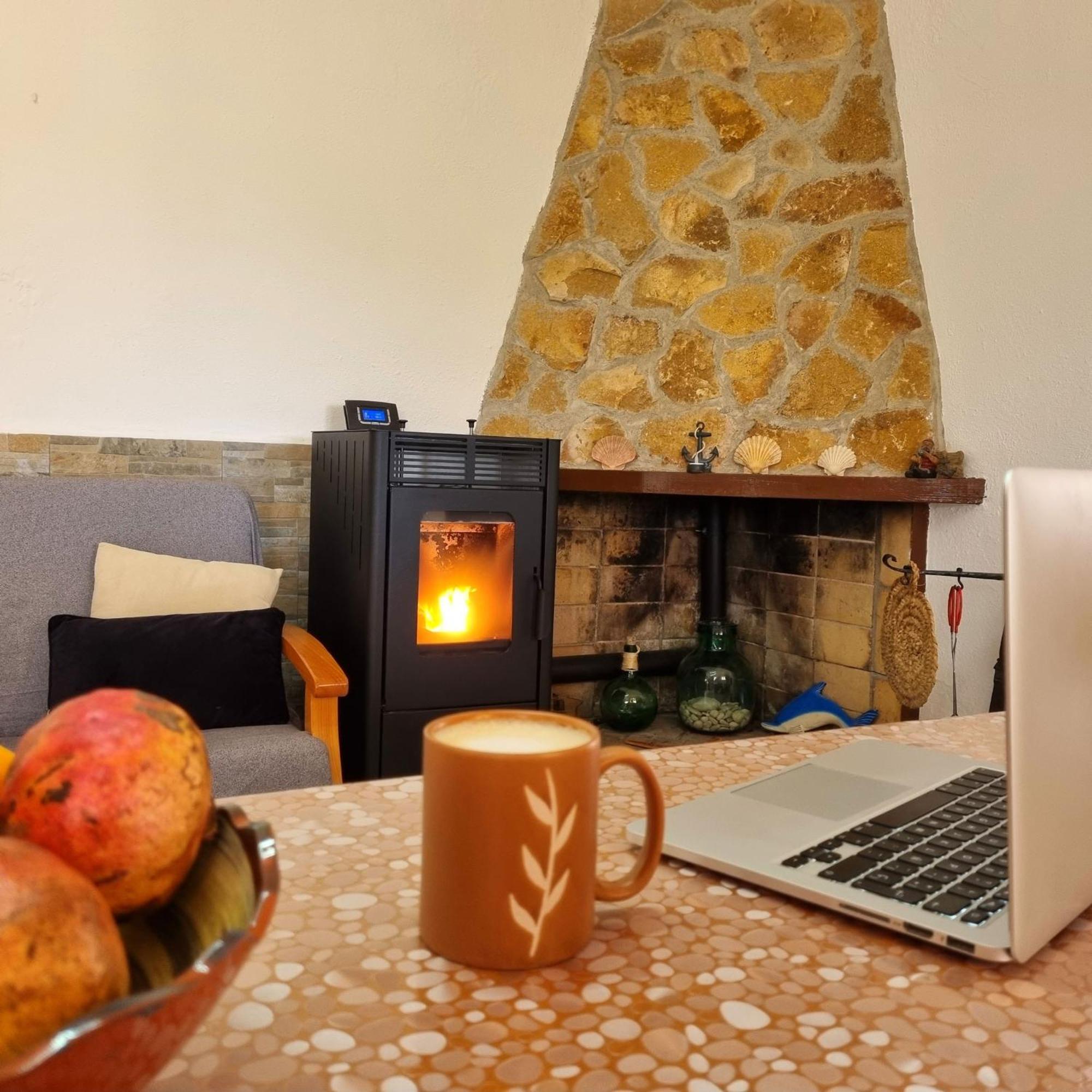 Finca Llambrich Country house