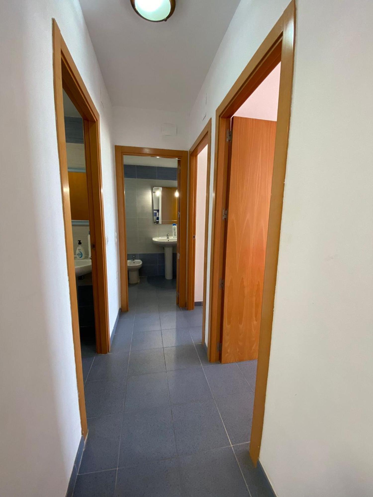Apartment Columbretes, A 200 Metros De La Playa, Wifi Gratuito, Plaza De Garaje Y Piscina