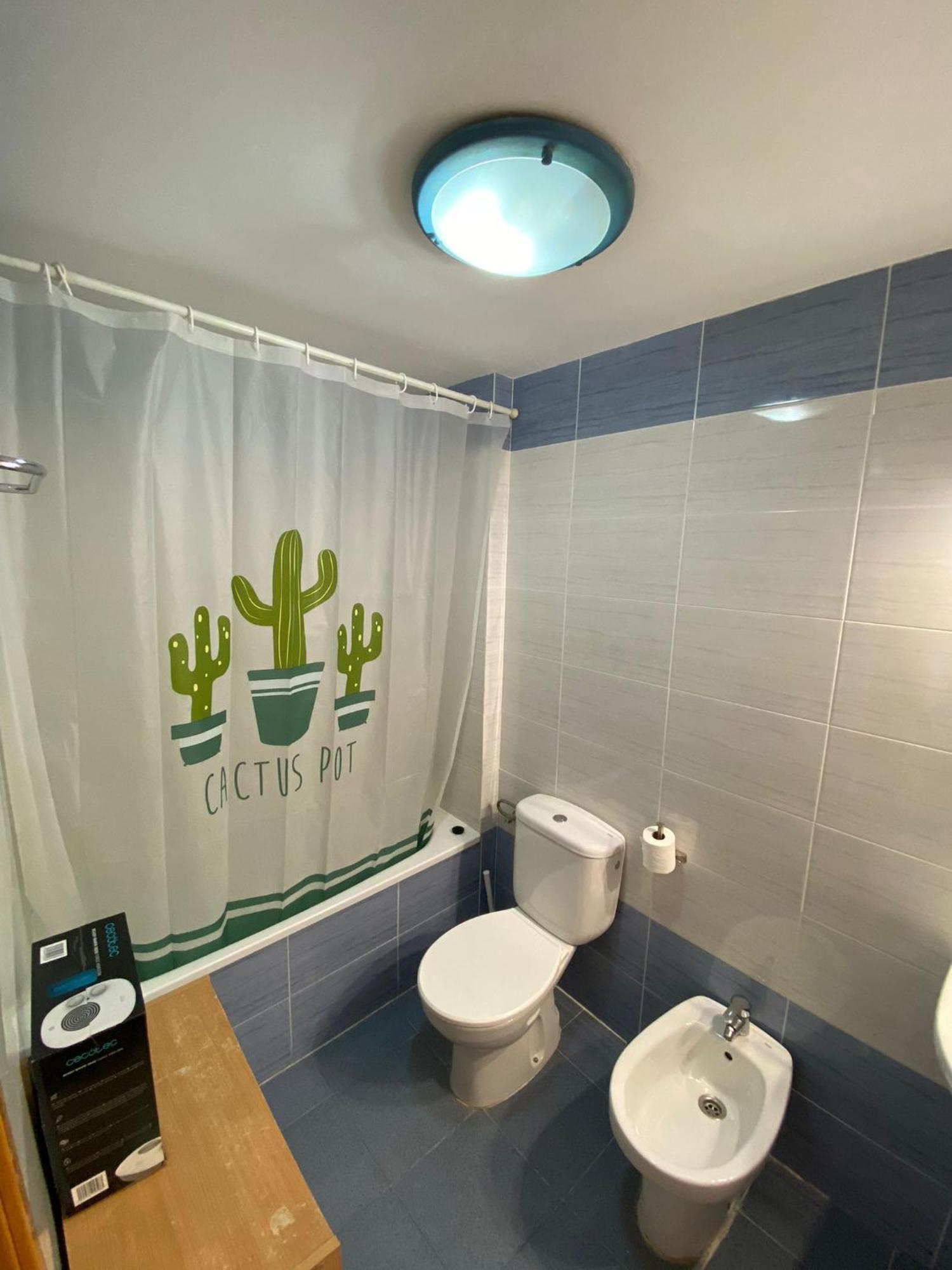 Apartment Columbretes, A 200 Metros De La Playa, Wifi Gratuito, Plaza De Garaje Y Piscina