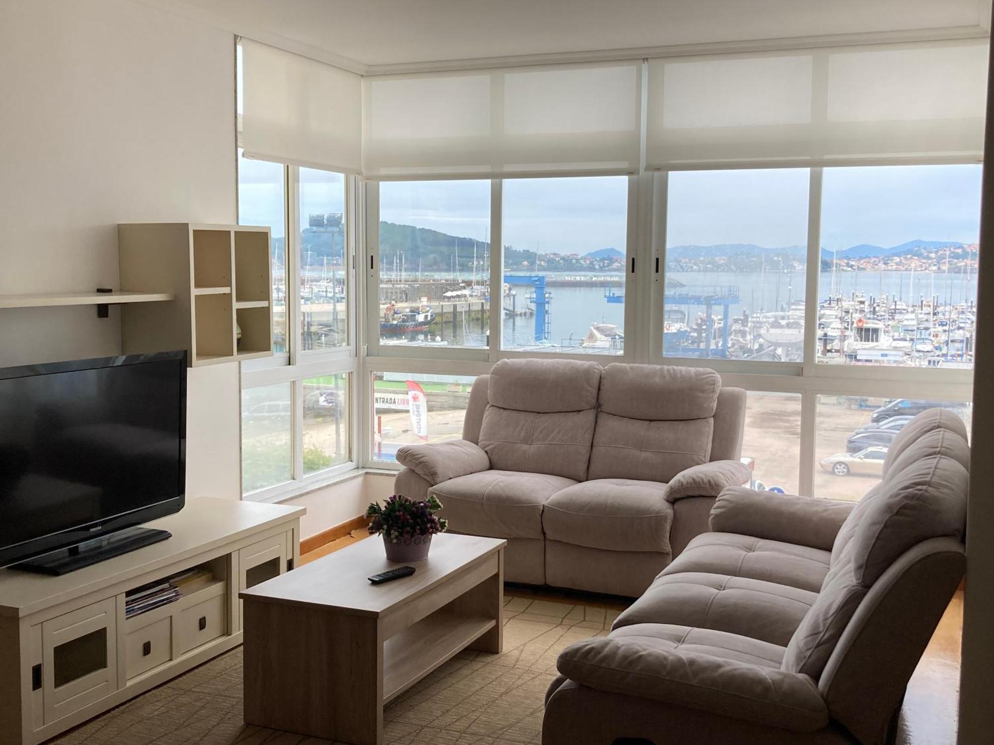 Con Vistas En Apartment Baiona