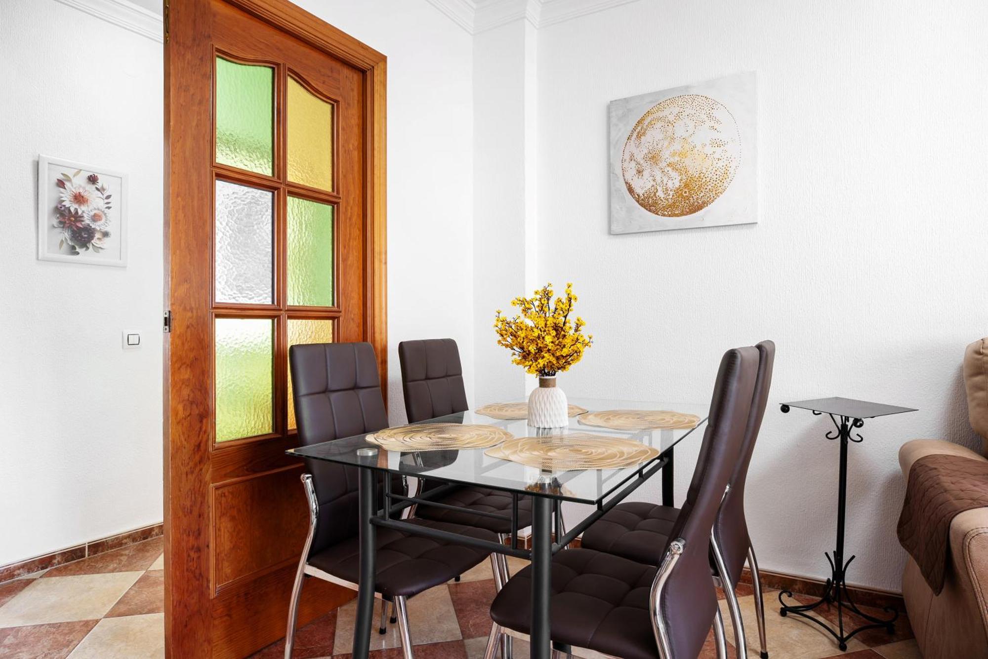 Apartamento Faro De *