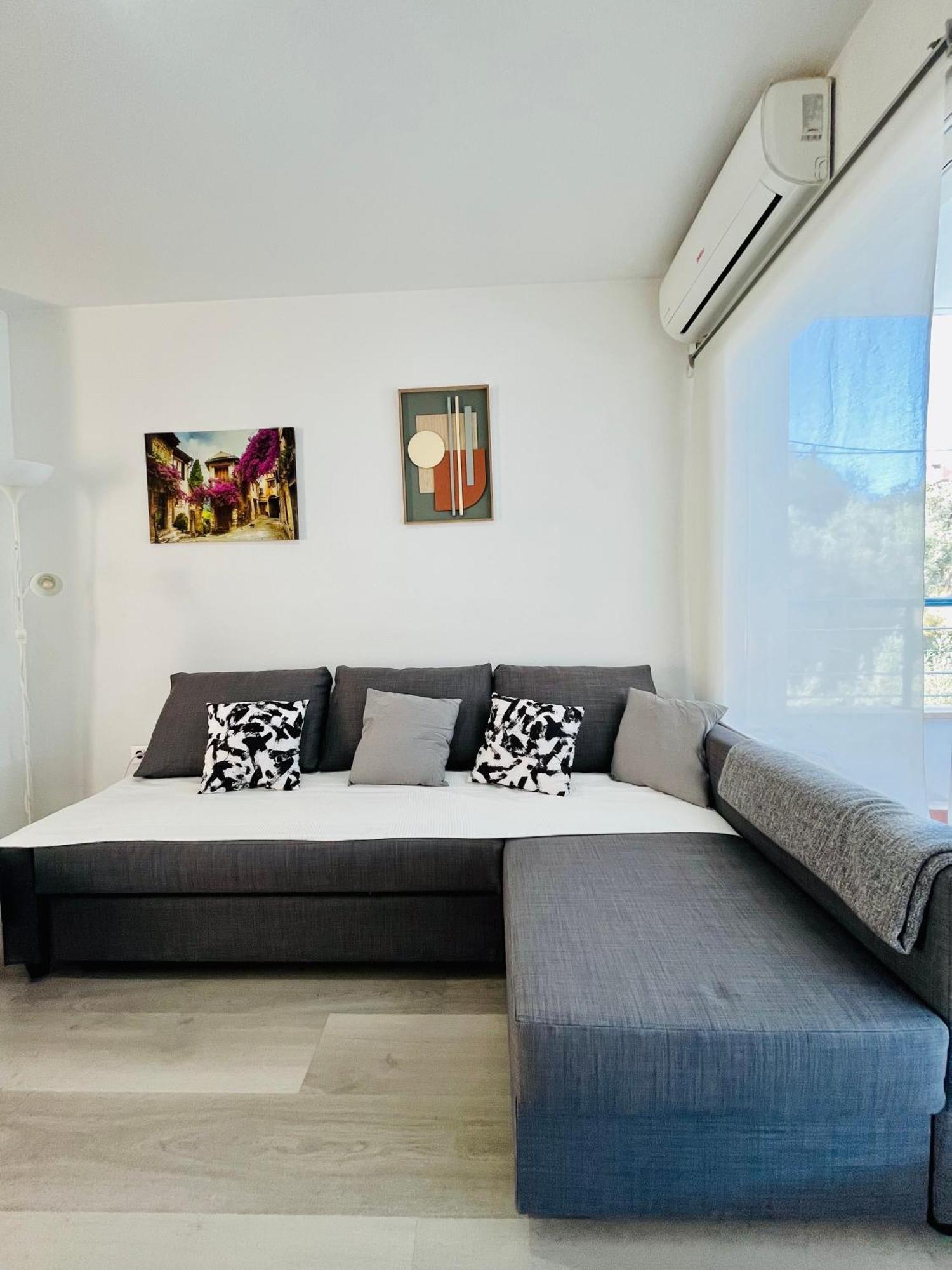 Con Vistas Al Mar Y Plaza Aparcamiento Apartment
