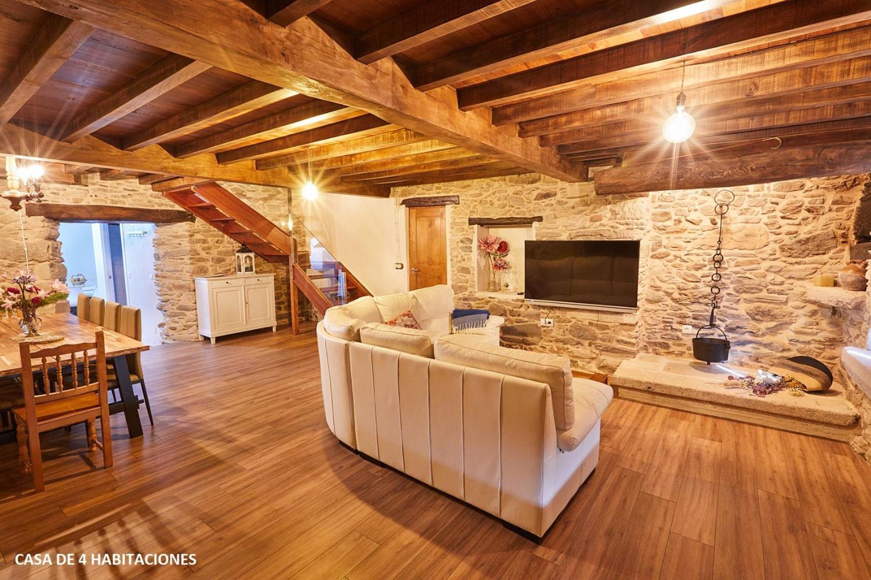 Viveiro Rio Pedroso Holiday home *
