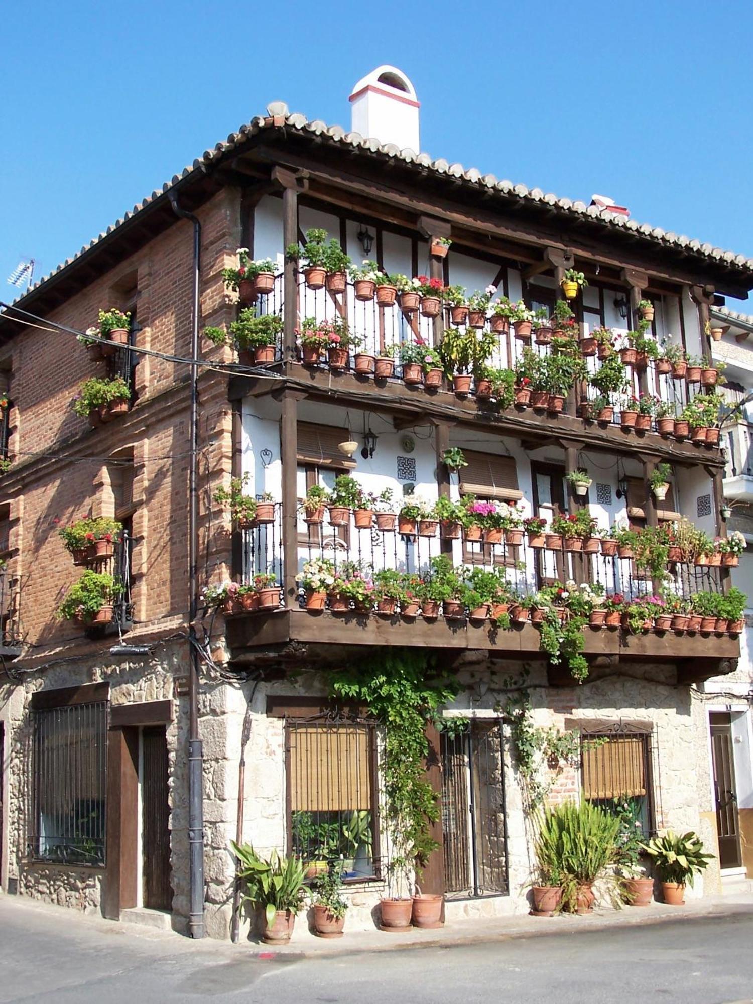La Casita Del Pueblo