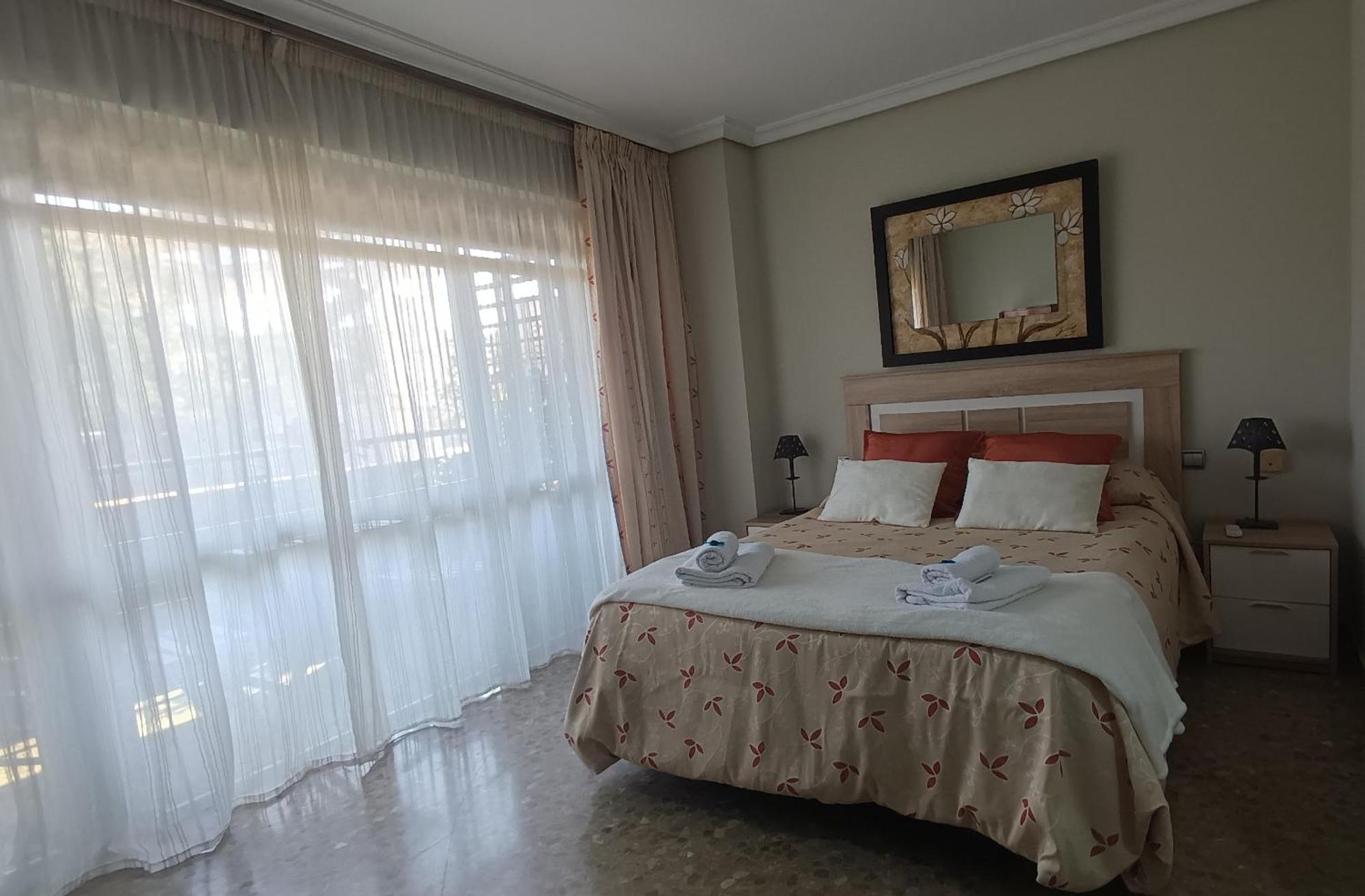 Feria Apartment, Near Plaza Espana