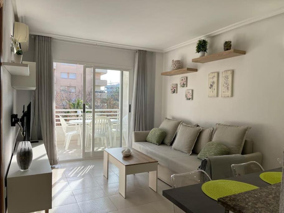 Apartment Center-pool-relax-2bed-portaventura-aa9