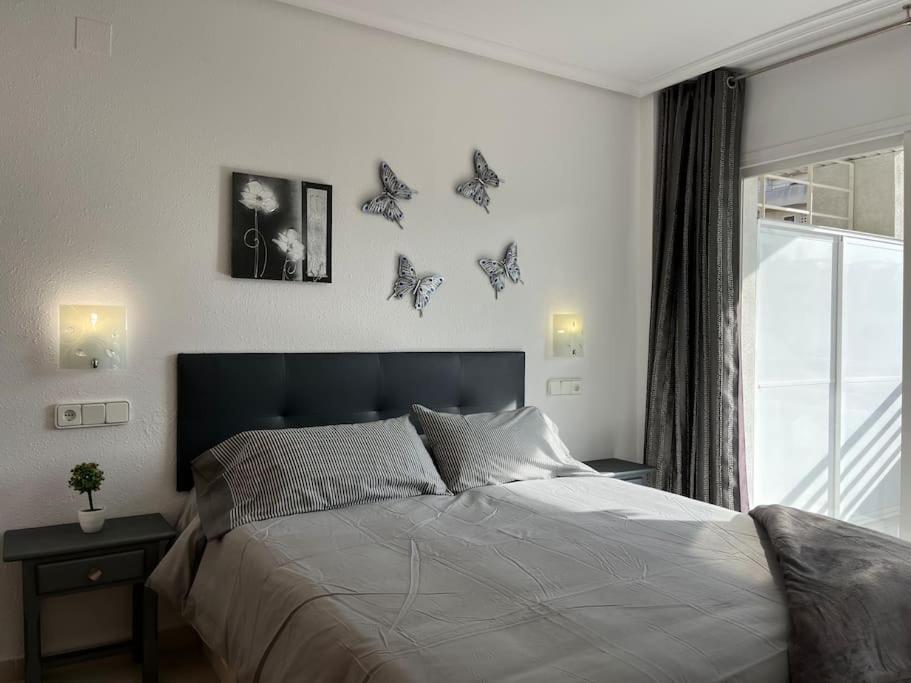 Center-pool-relax-2bed-portaventura-aa9 * Salou