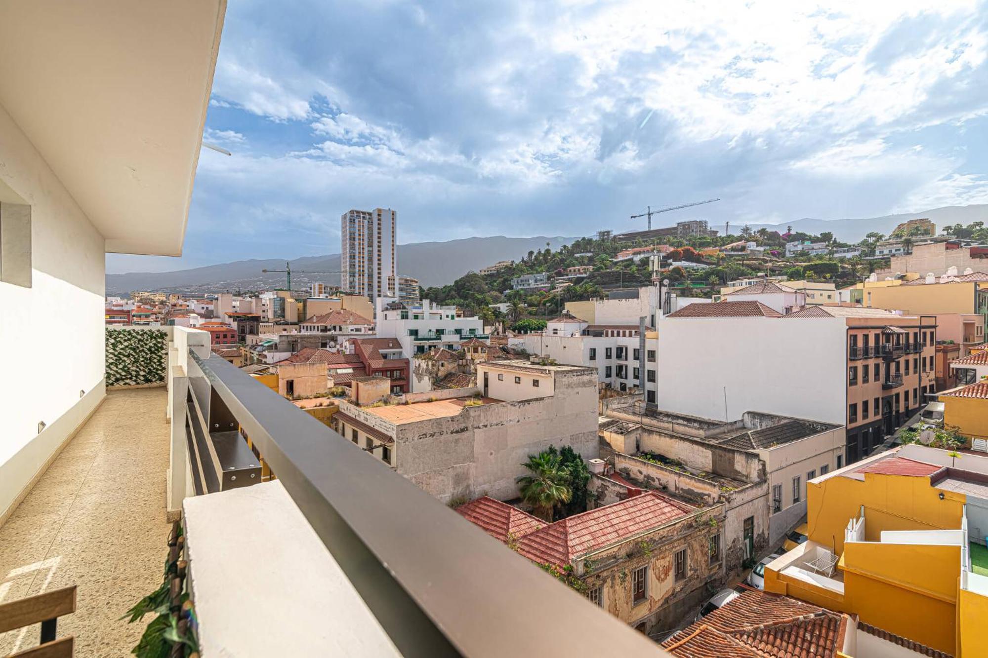 En Puerto De La Cruz Con Vistas A La Ciudad By Alterhome Apartamento