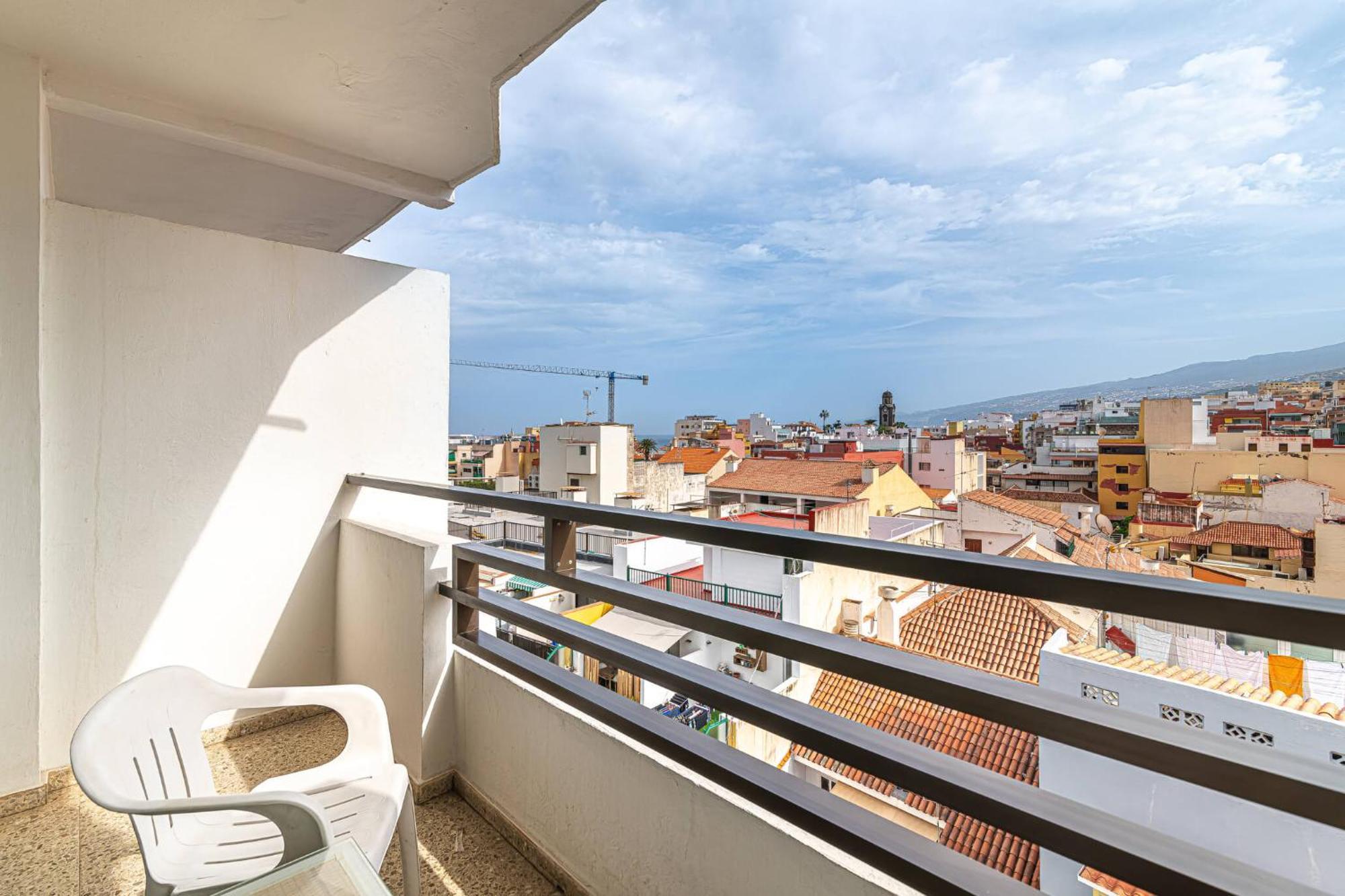 Apartamento En Puerto De La Cruz Con Vistas A La Ciudad By Alterhome