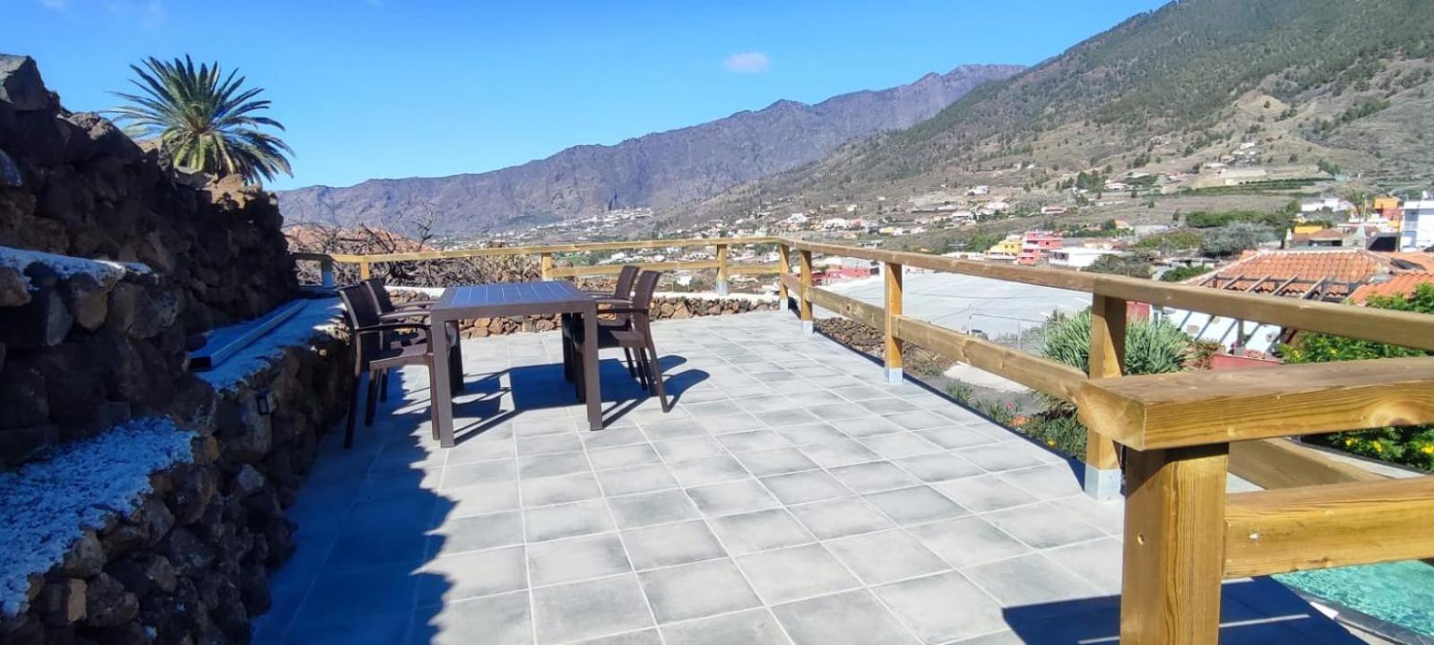 La Casa De Al Lado Сasa de vacaciones *