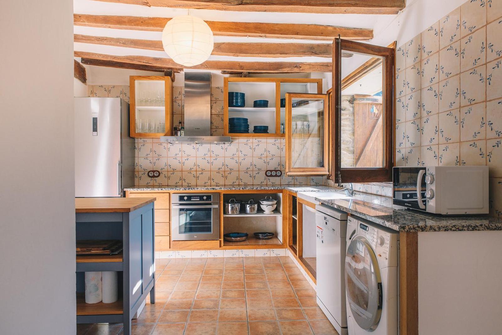 Majordoms - Blanc De Apartamento Montagut
