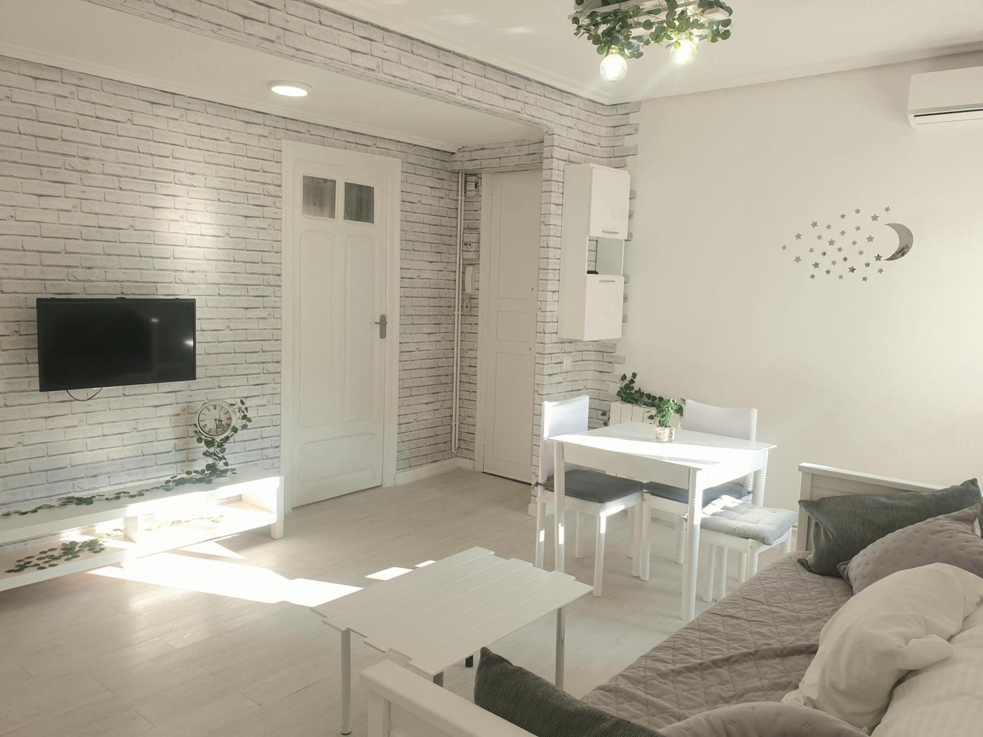 Eguzkilore. Apartamento Logroño