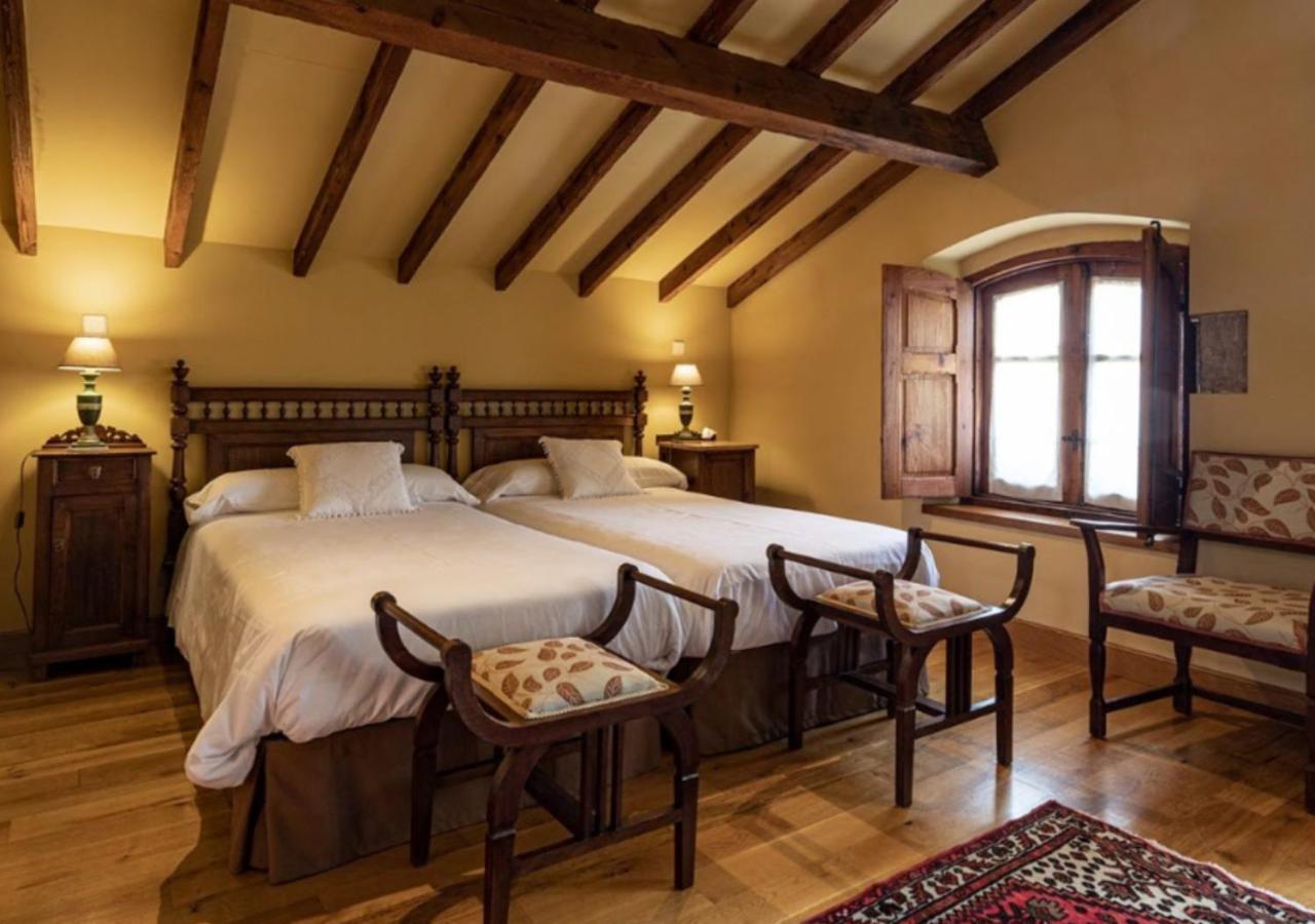 Lienzos Inn *