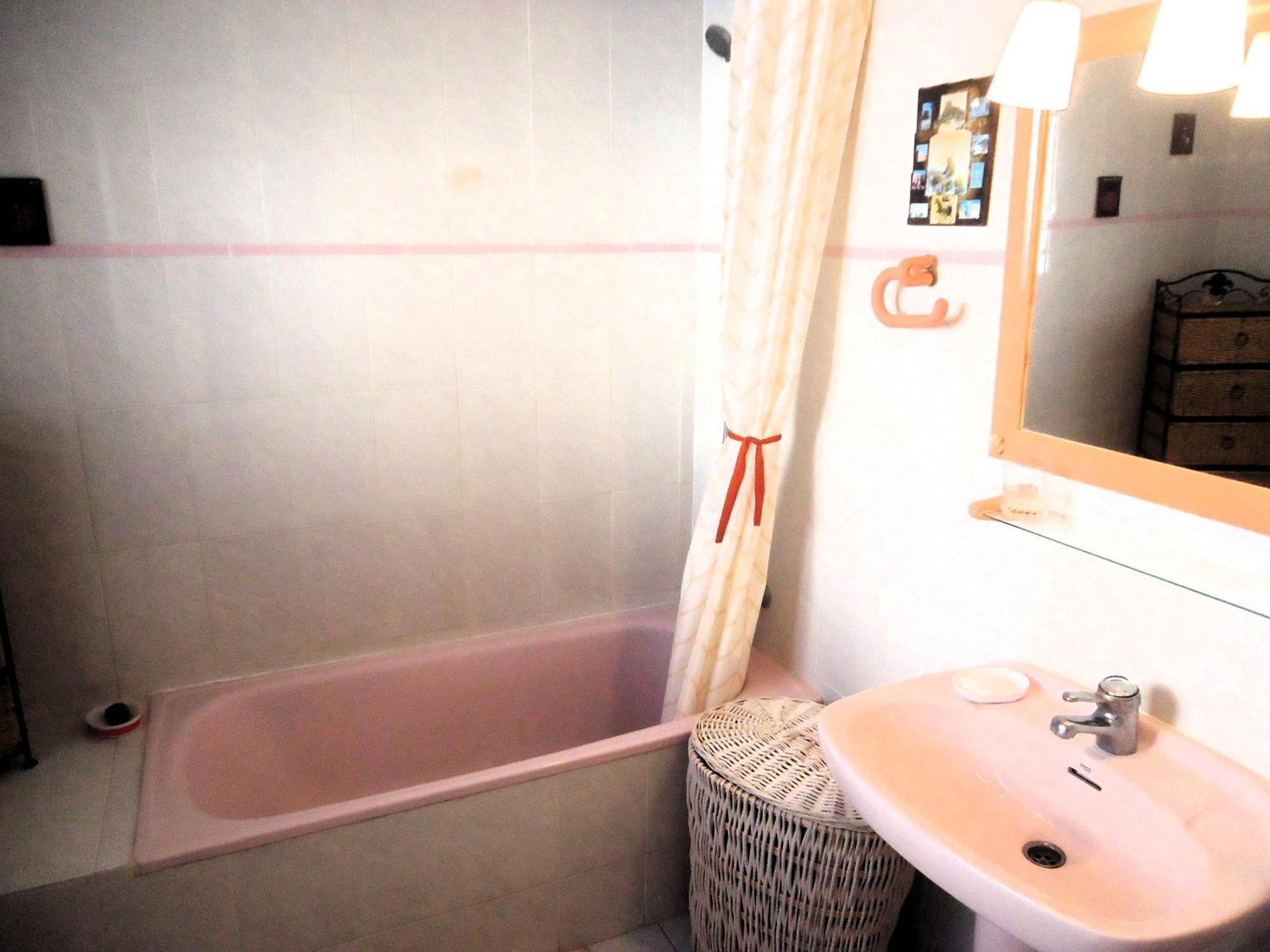 Arcos Atico Lek Apartment