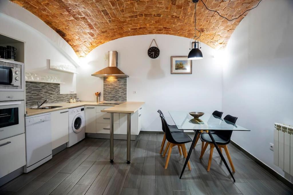 Apartamento El Castuo Centro Historico Con Parking