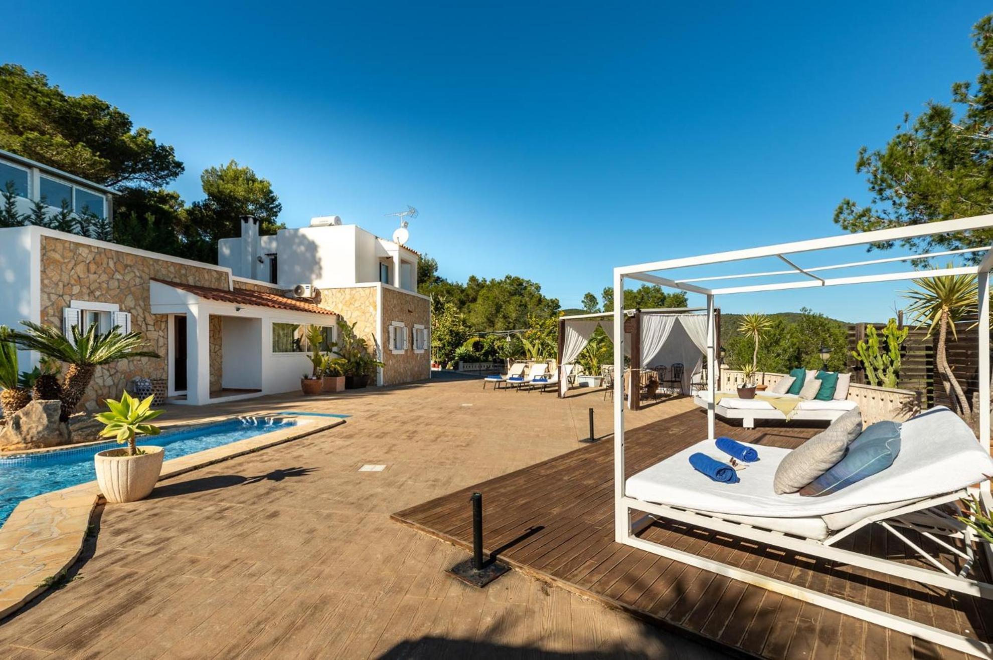 Bonaire, Up To 8+2 With Pool & Views *