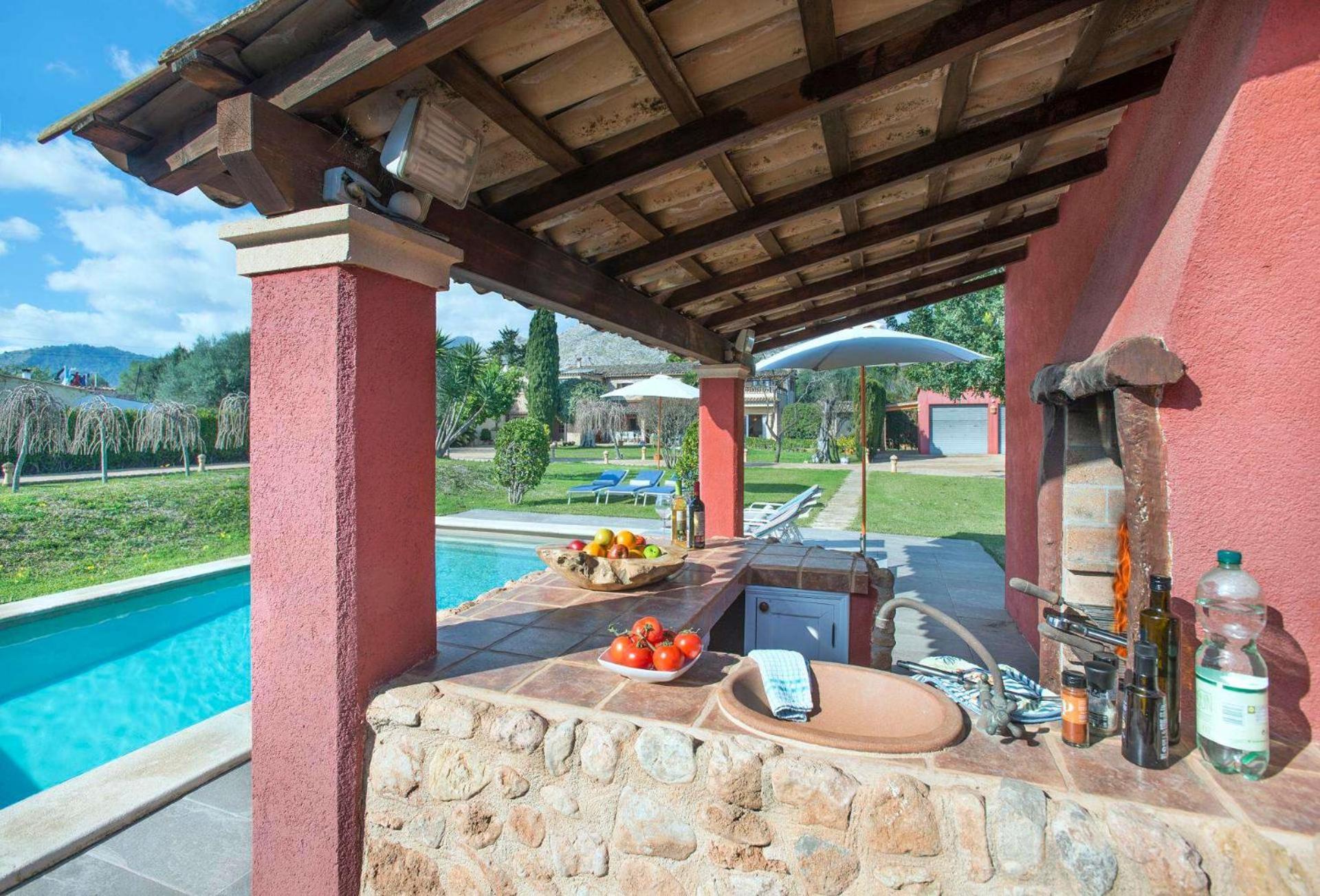 Can Bandera By Vintage Travel Pollenca