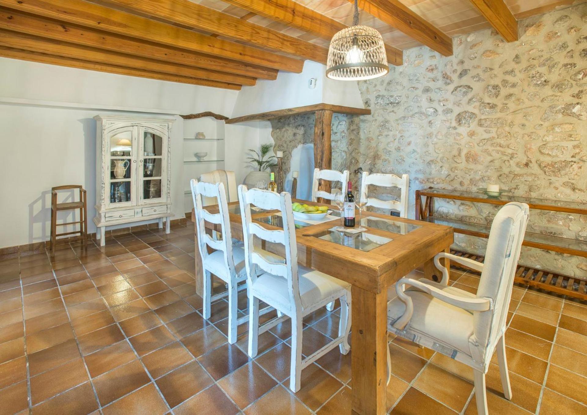 Can Bandera By Vintage Travel * Pollenca