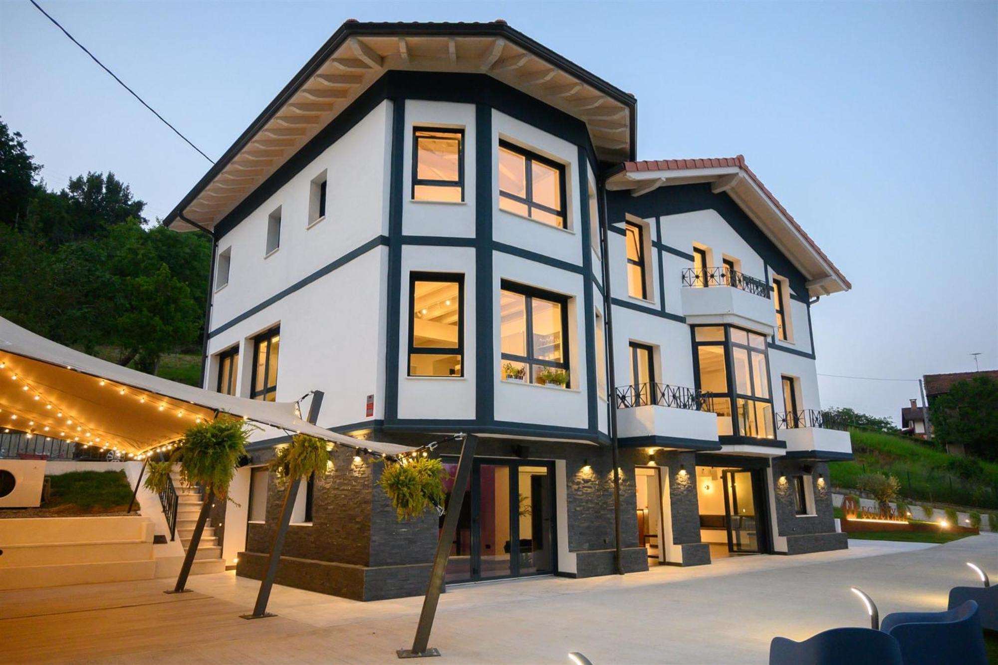 Neguetxea Boutique Hotel *