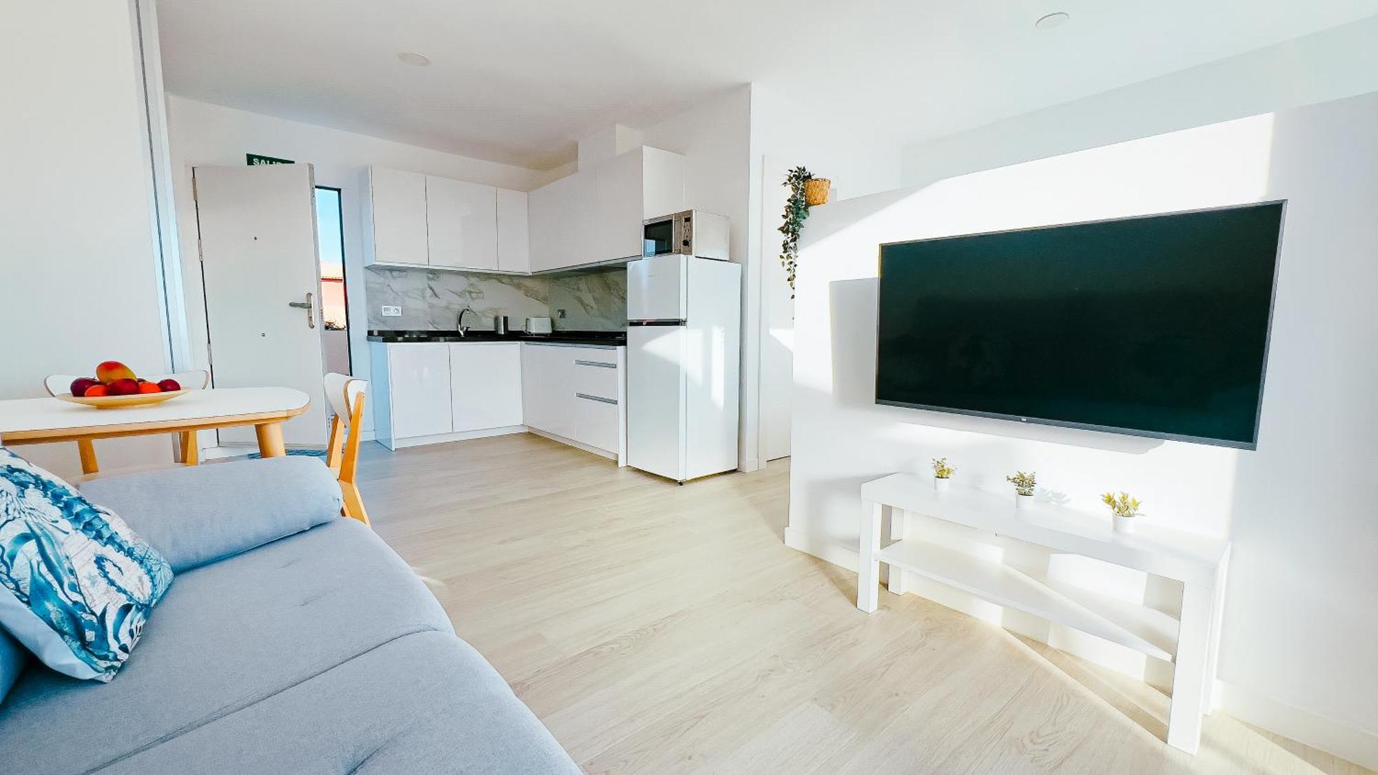 Oleholidays 345 Romana Playa Atico Vistas Al Mar Marbella