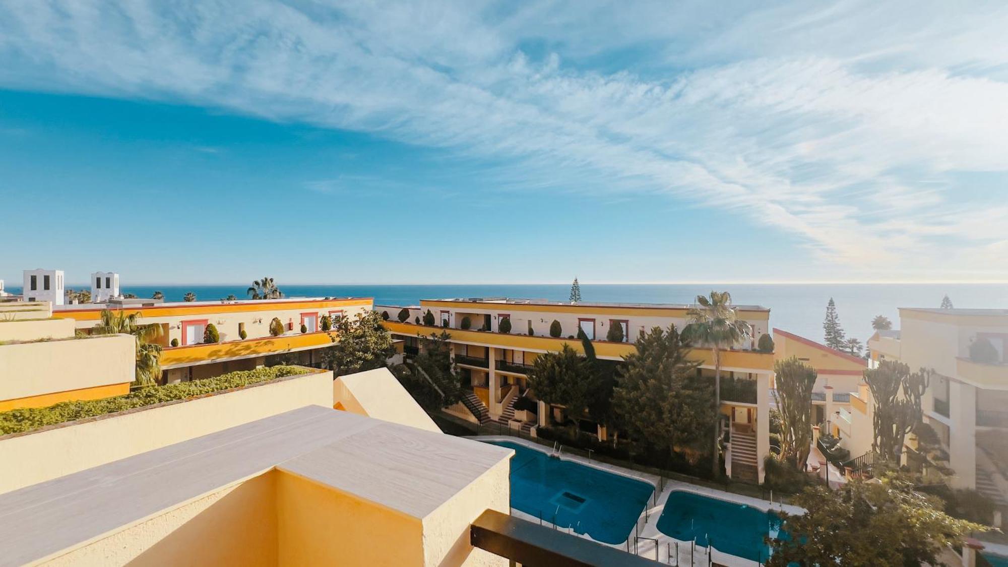 Oleholidays 345 Romana Playa Atico Vistas Al Mar Apartment Marbella
