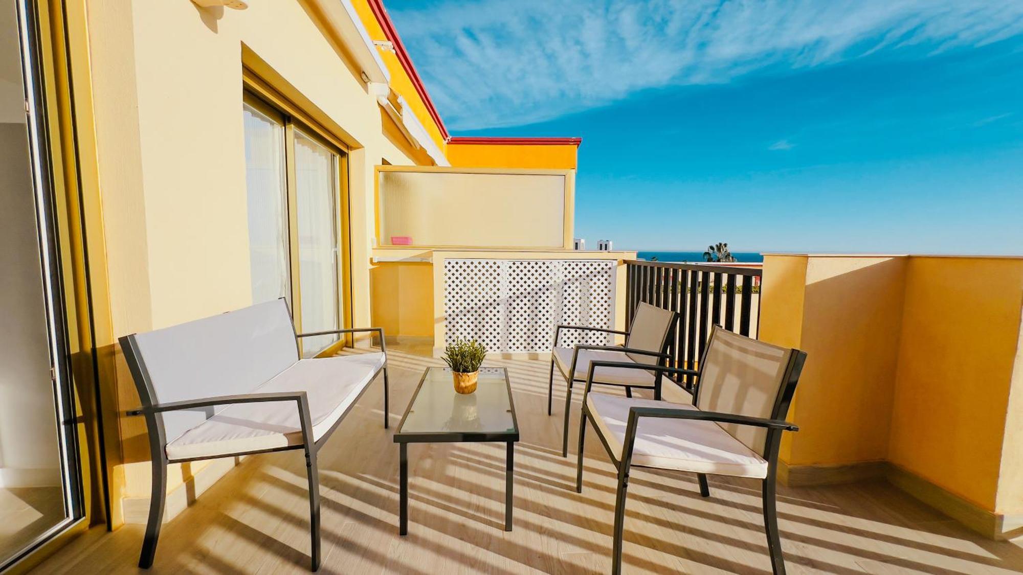 Oleholidays 345 Romana Playa Atico Vistas Al Mar Apartment *