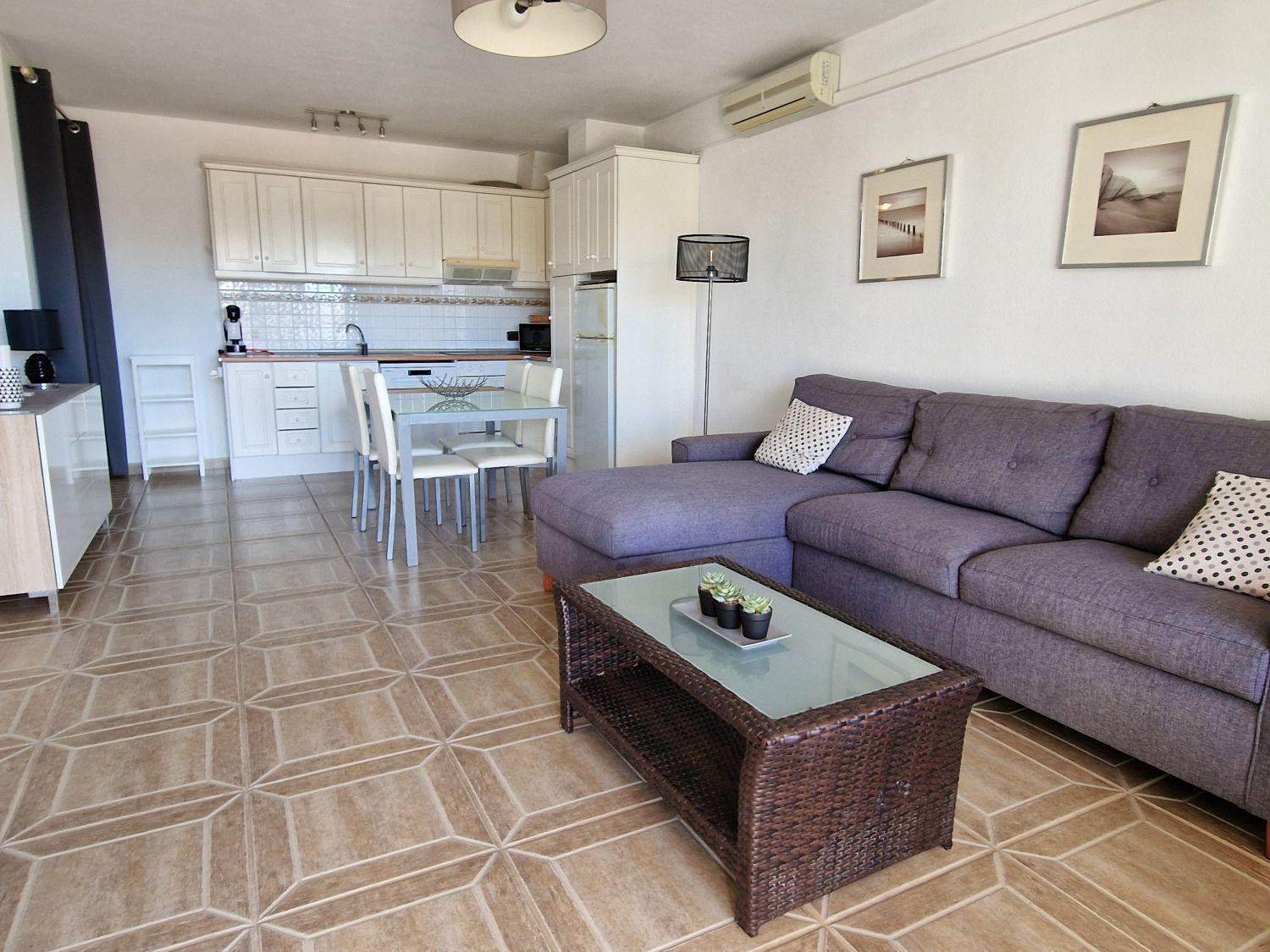 Apartahotel - - - - - Front Line - - - - - Primera Línea - - - - - In Playa Flamenca