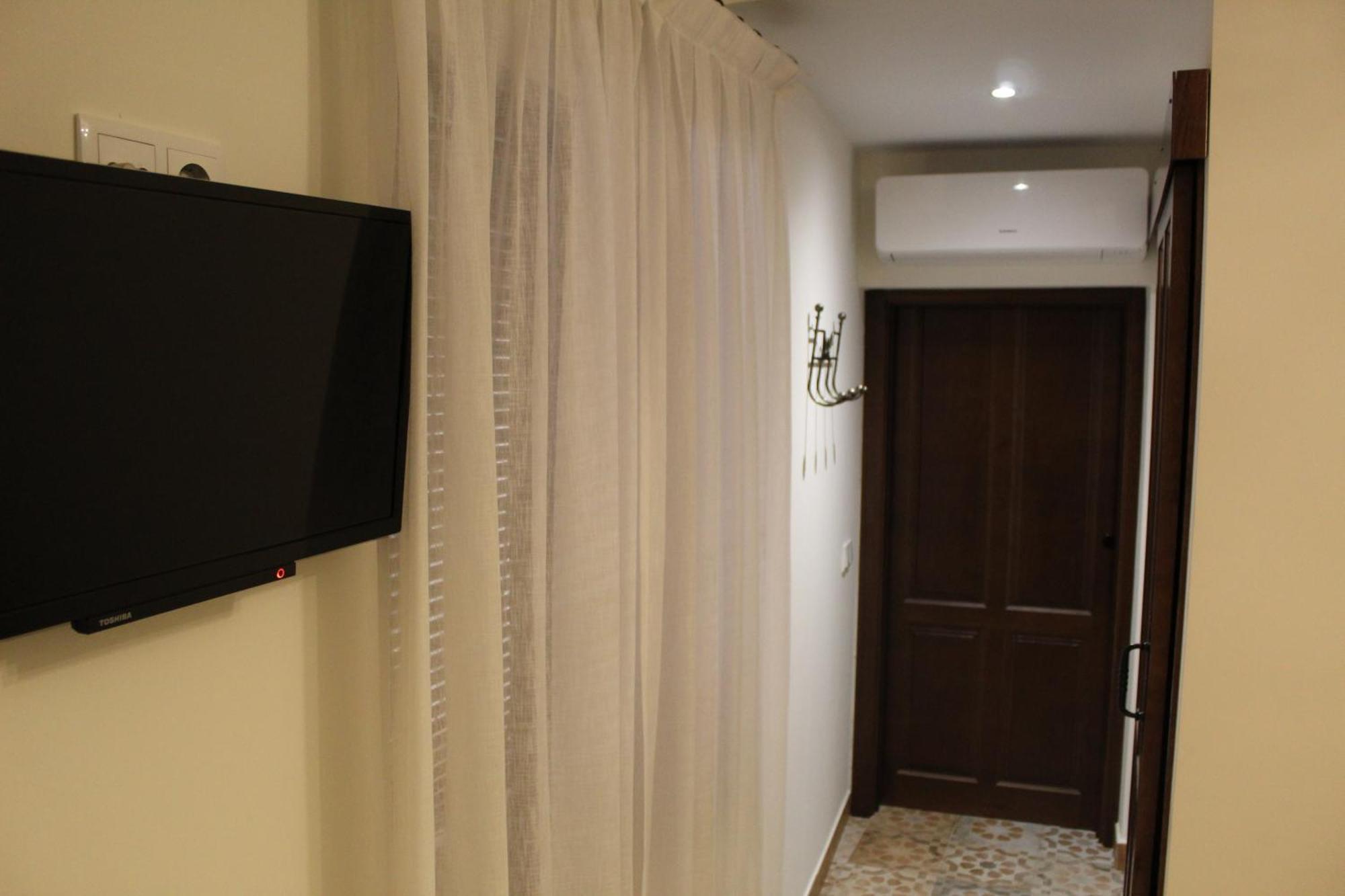 Aparthotel Rural La Estrella De David Almagro
