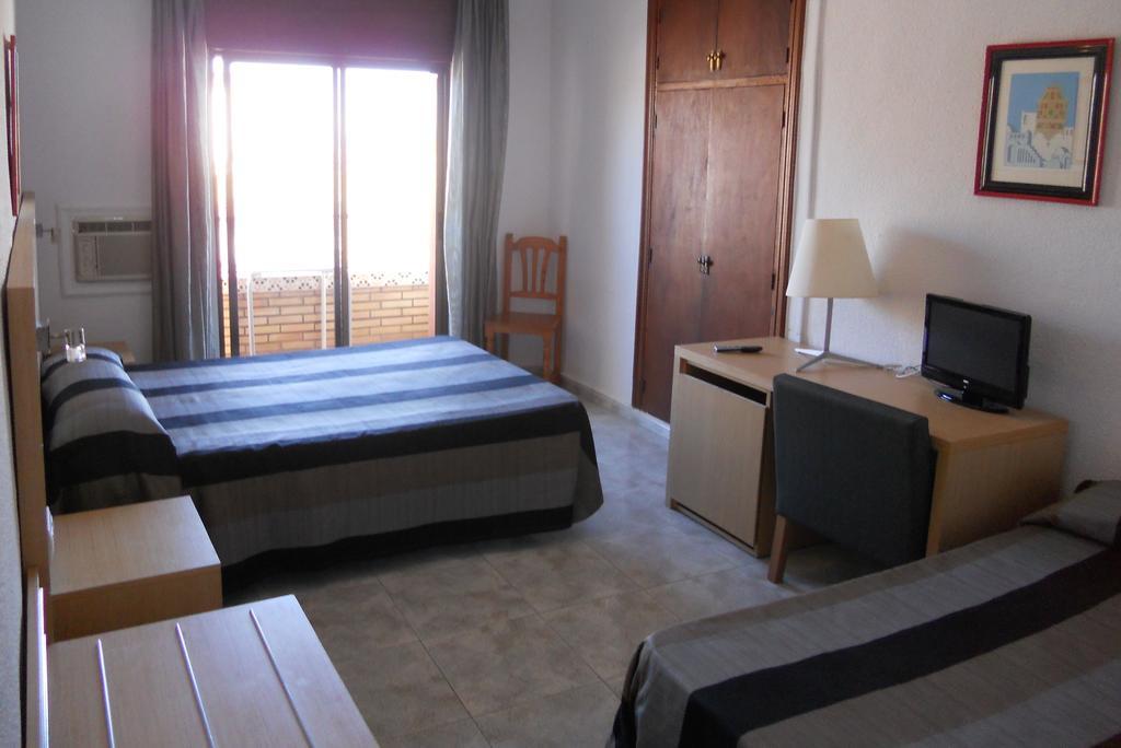 Sacratif 2* Torrenueva (Andalusia)