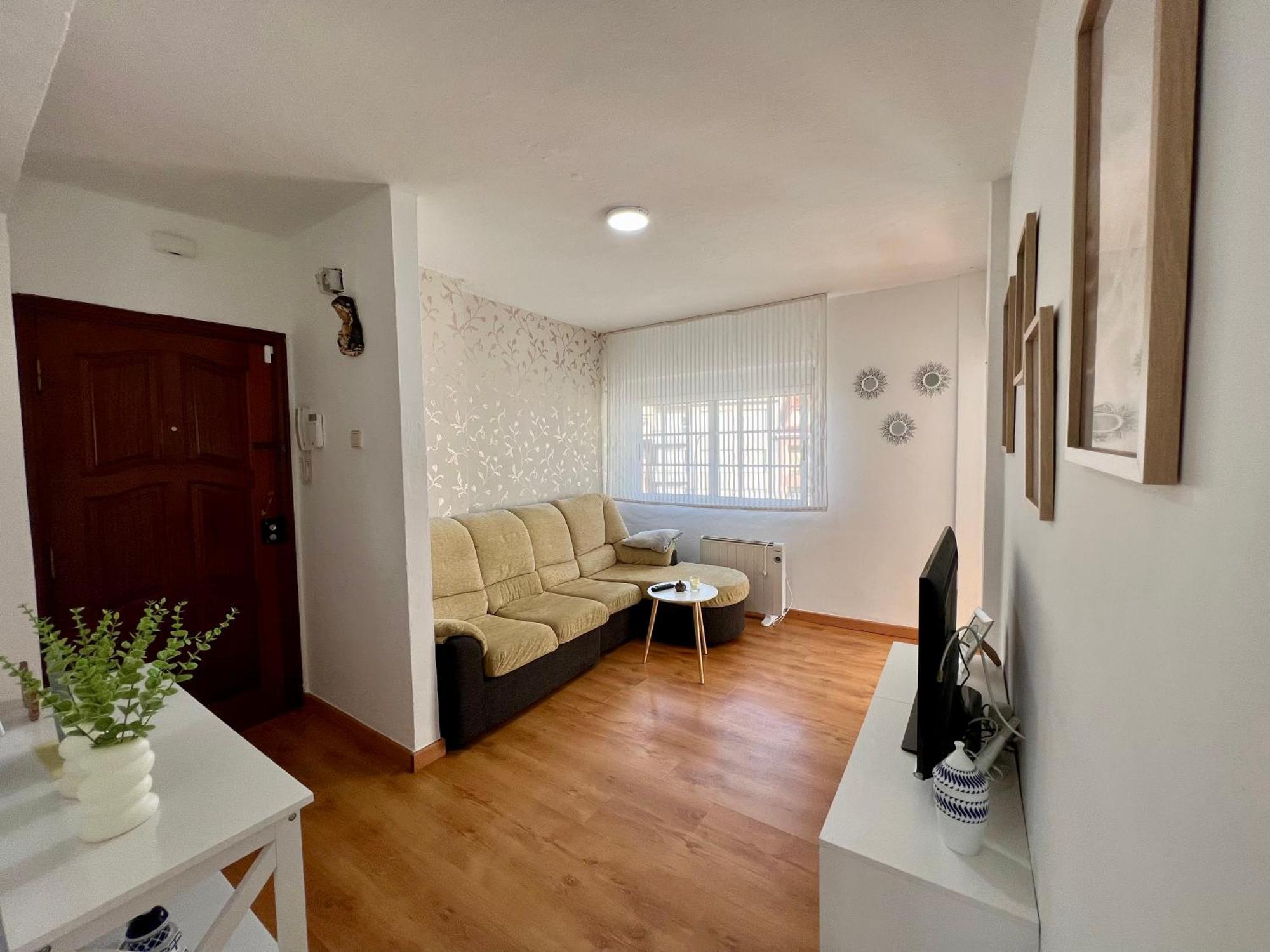 Apartment Piso Maruja - *