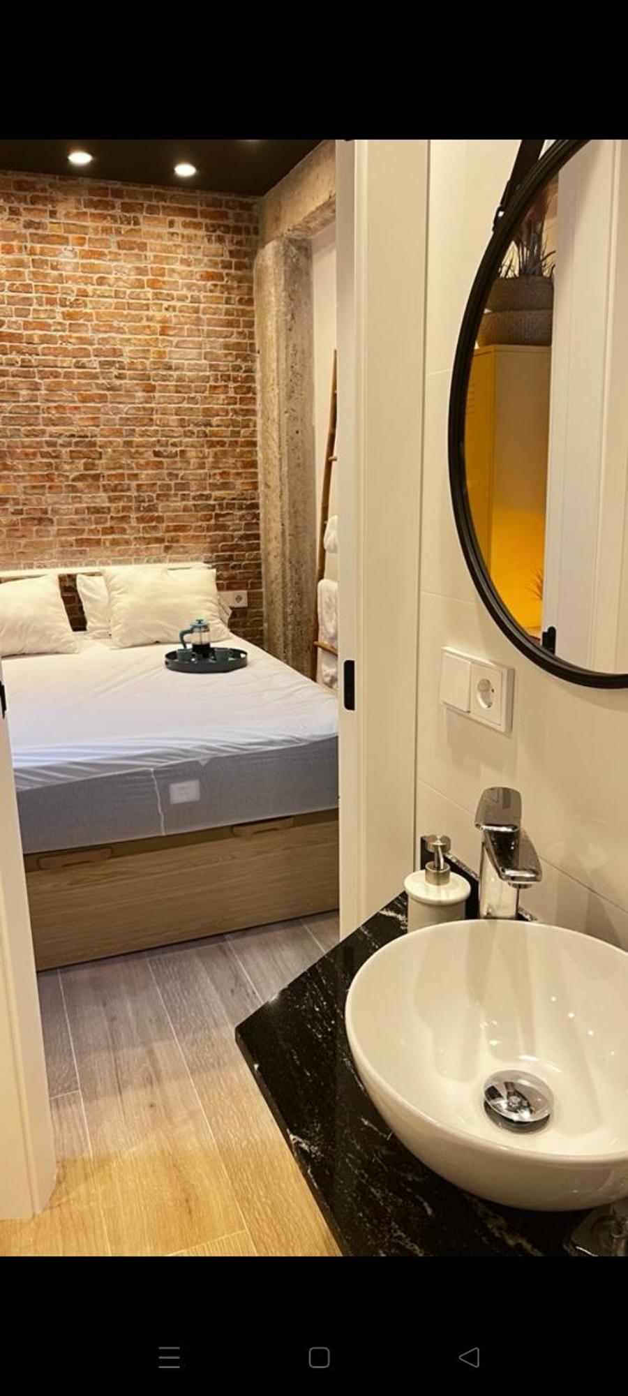 Late Checkout 14 H Free Netflix Tv Habitación en casa particular Valencia