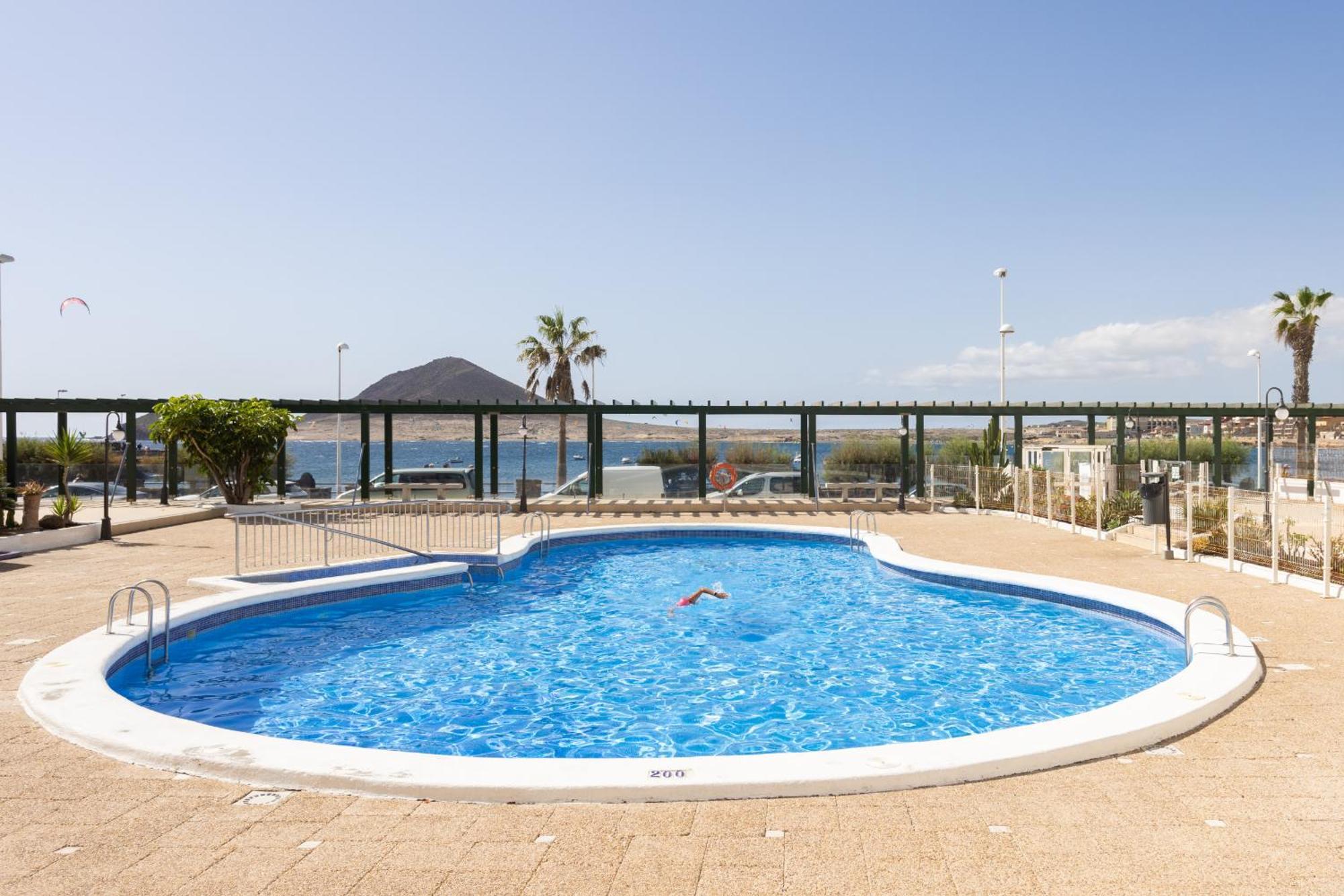 Eden Medano Surfstar Ocean First Line Apartamento *