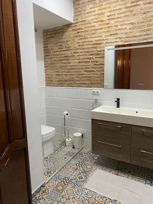 Apartamento Maison Traditionnelle- 190 M Carre- Jusqu A 8 Pers- Place Ideale Centre