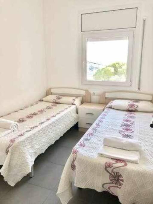 Apartamento Amplio Con Jardin En Almadrava