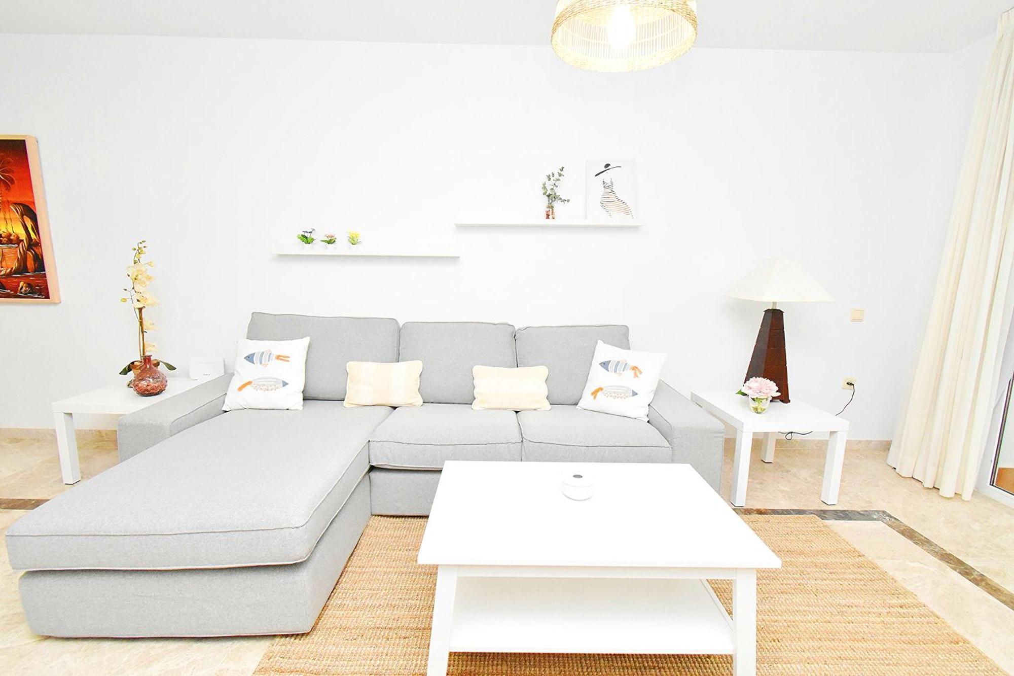 Expoholidays - Puerto Deportivo La Goleta Apartamento *