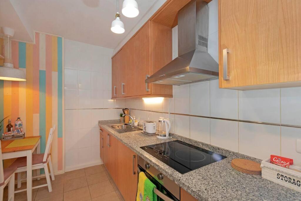 Lovely Spacious In San Isidro Tenerife Apartamento