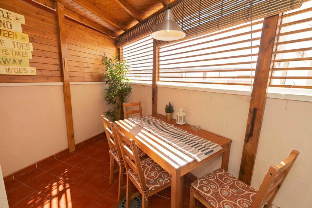 Apartamento Lovely Spacious In San Isidro Tenerife *