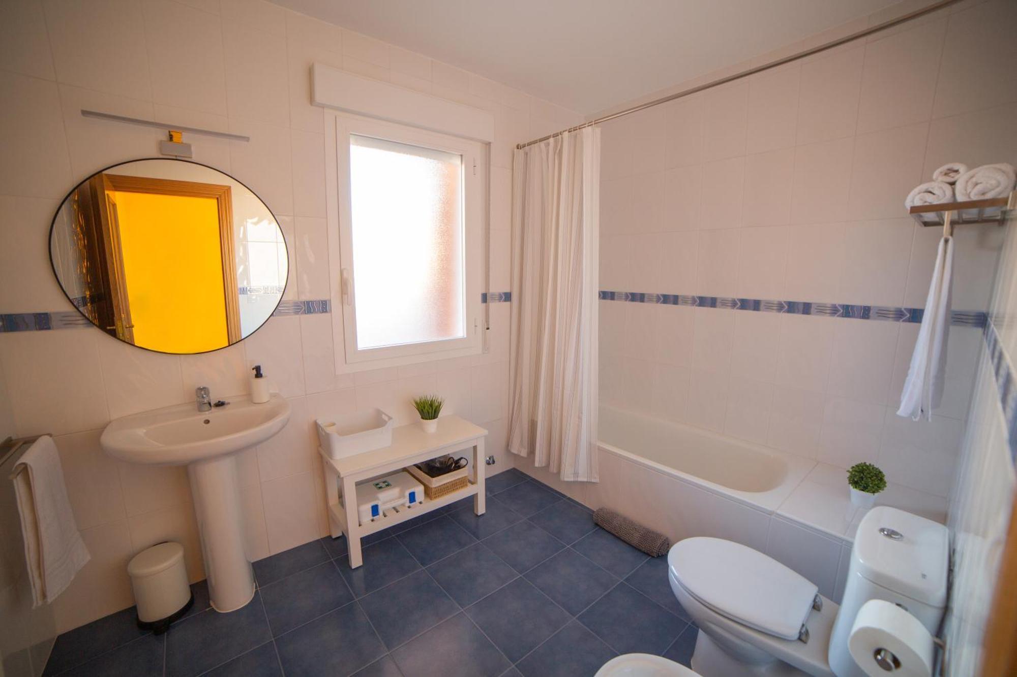 Holiday home Casa Galetxo, Junto A Bardenas Reales Y Sendaviva Valtierra
