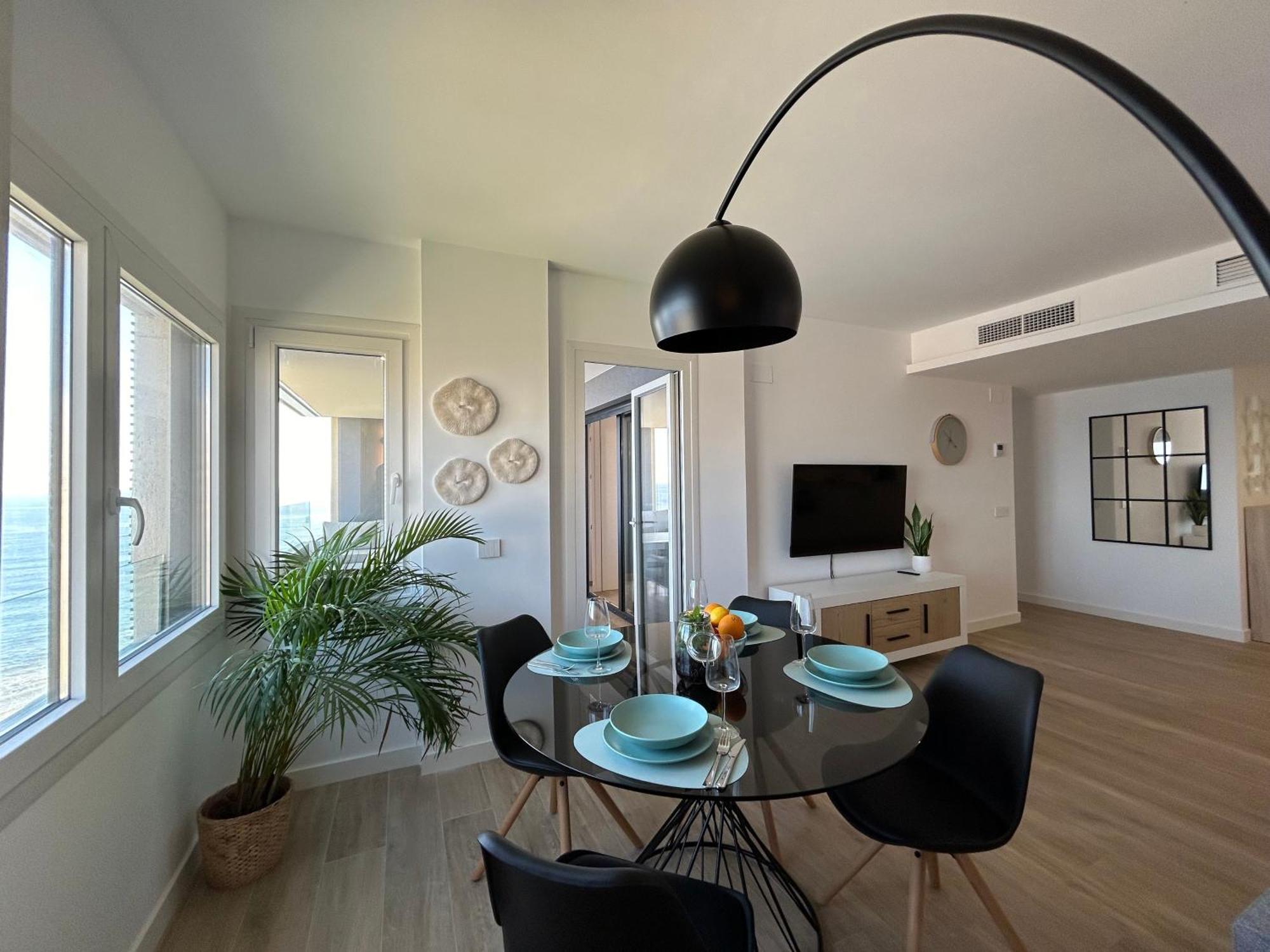 Posidonia Punta Prima - Luxury Seafront *