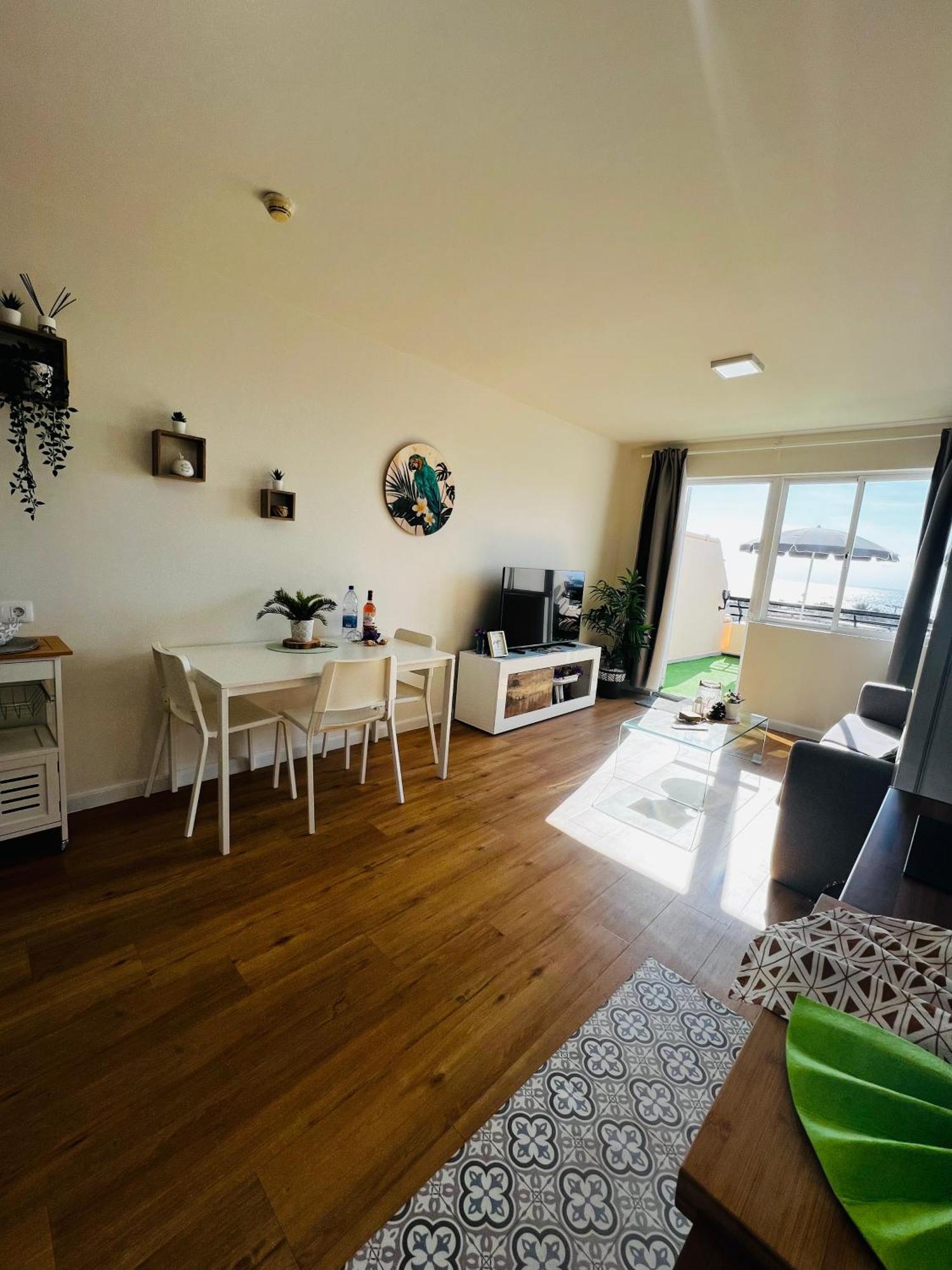 Apartment Vistas *