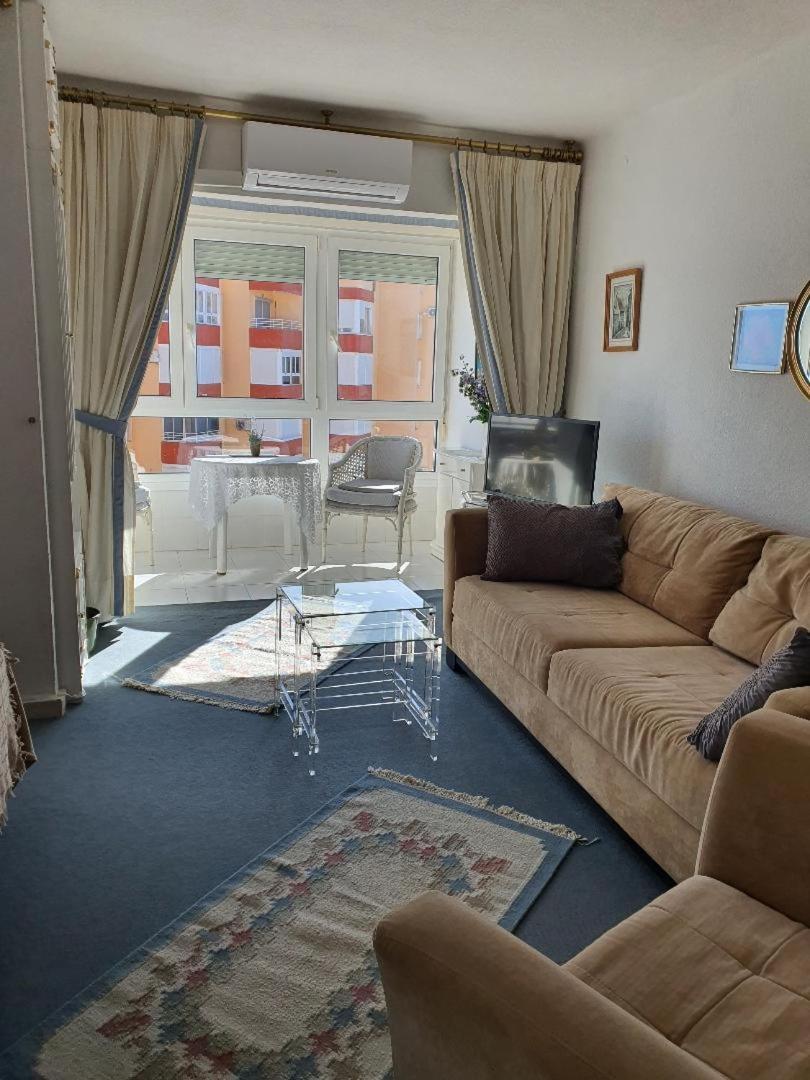 Luxury 2 Night Minimum Until June 31st!! Apartment Torrox